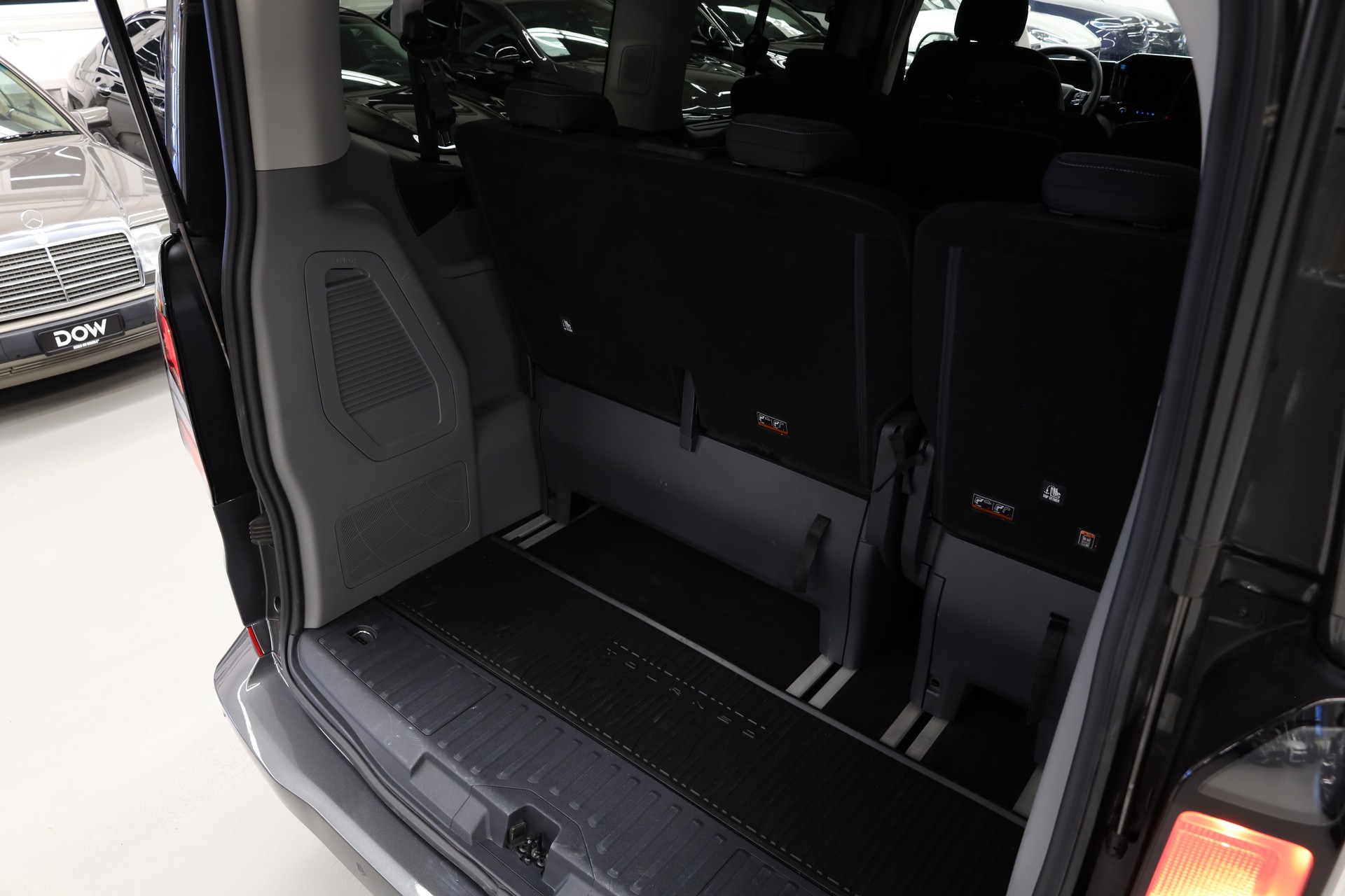 FORD Tourneo Custom 320 L1 2.0 TDCI 4x4 Titanium-image-11