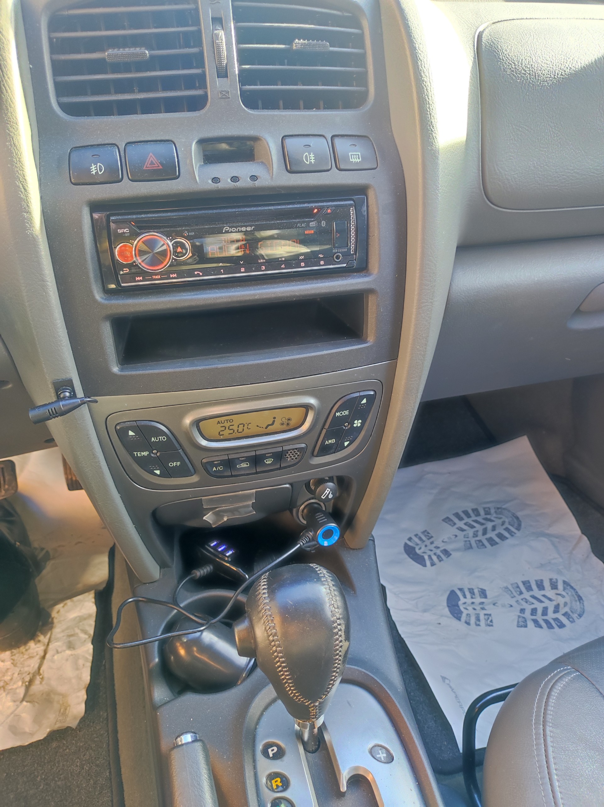 HYUNDAI Santa Fe 2.7 V6 GLS-image-5