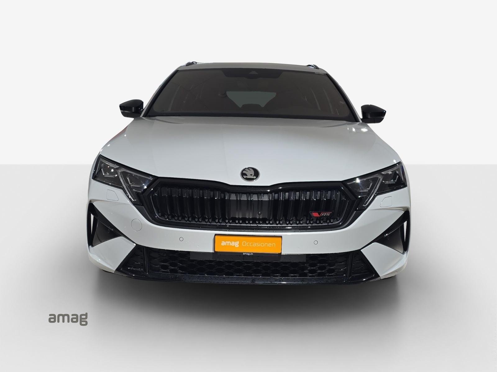 SKODA Octavia Combi 2.0 TSI DSG RS-image-6