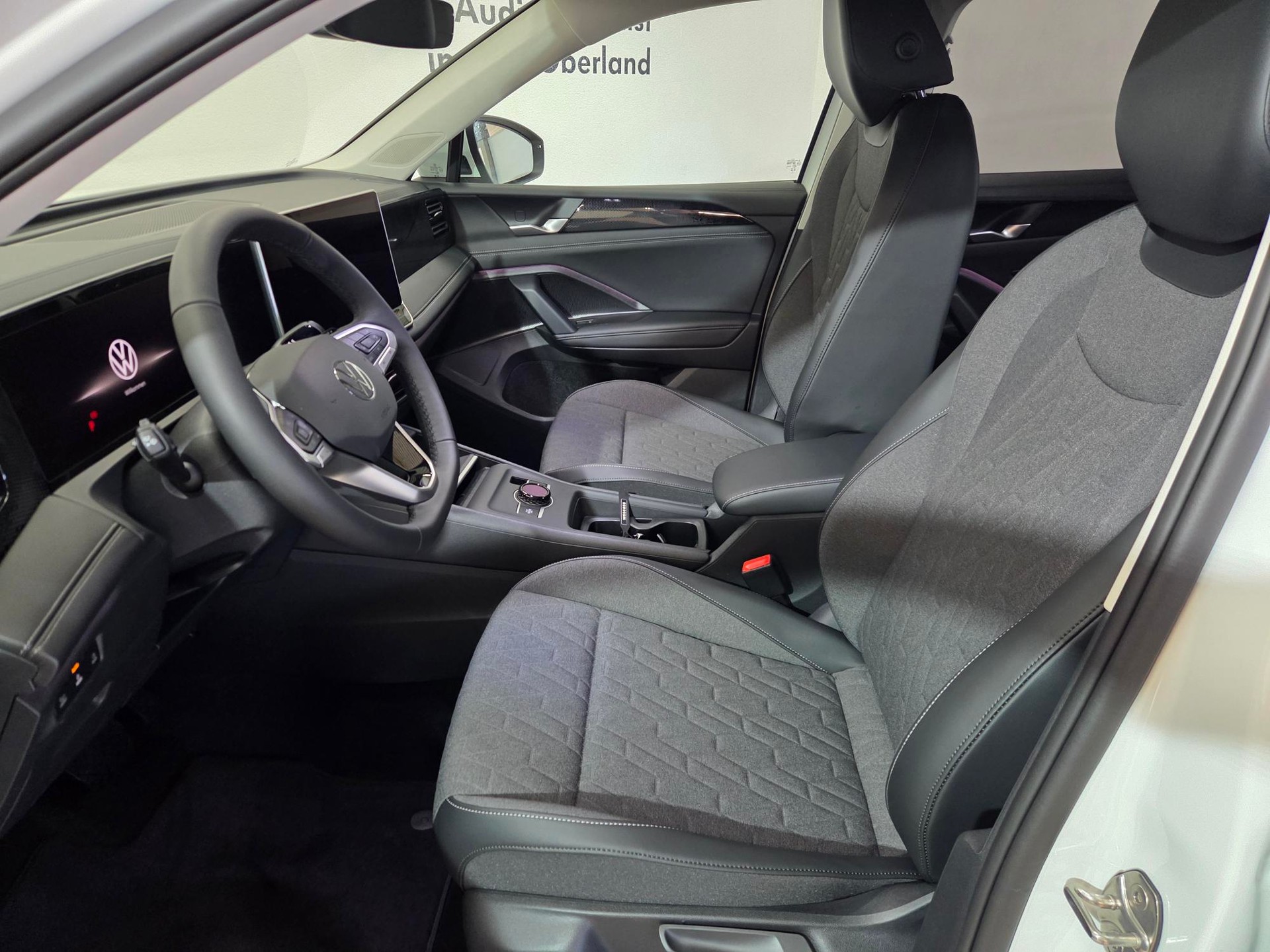 VW Tiguan 2.0 TSI DSG United 4Motion-image-9