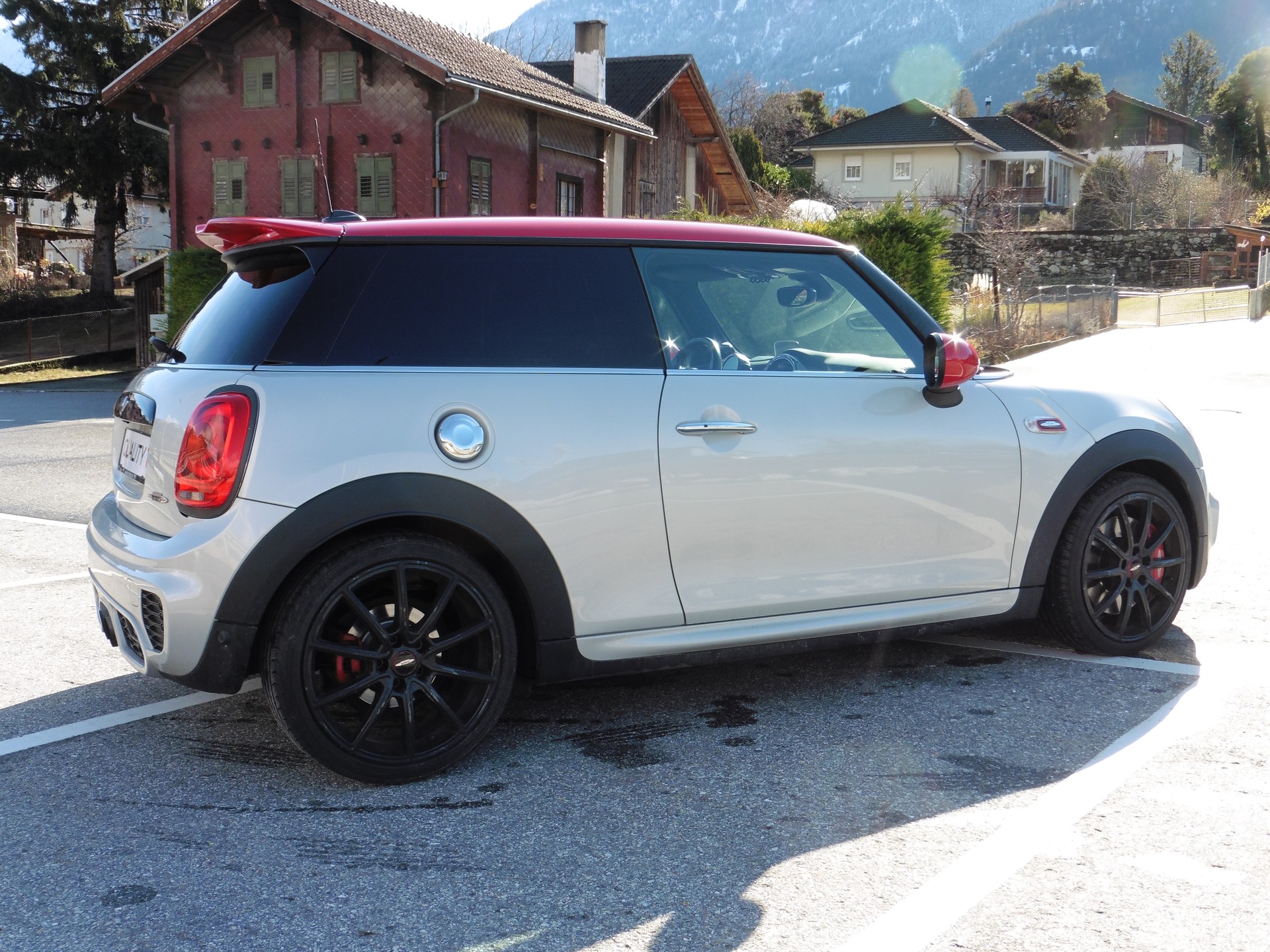 MINI Cooper John Cooper Works Steptronic-image-7