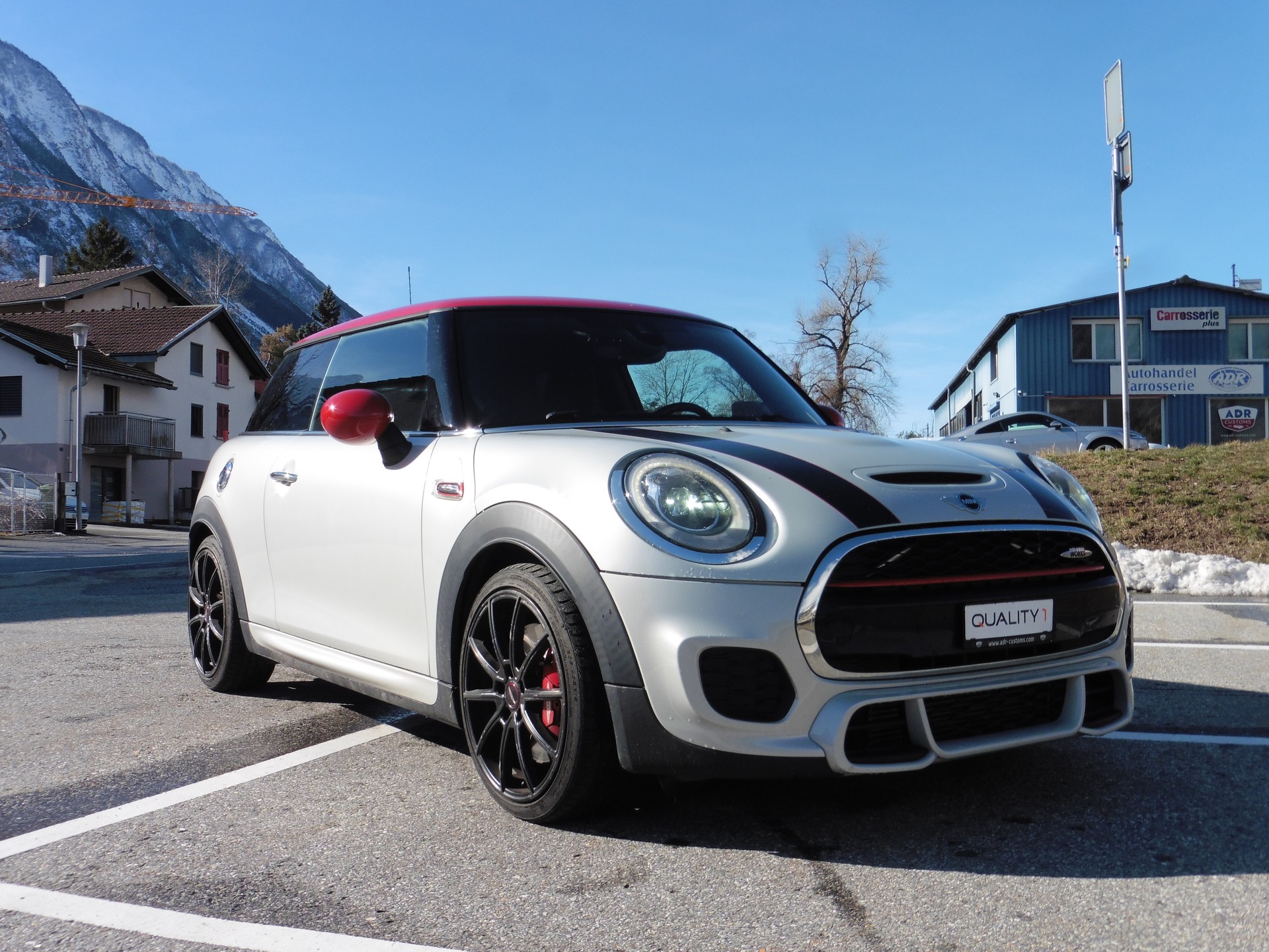 MINI Cooper John Cooper Works Steptronic-image-0