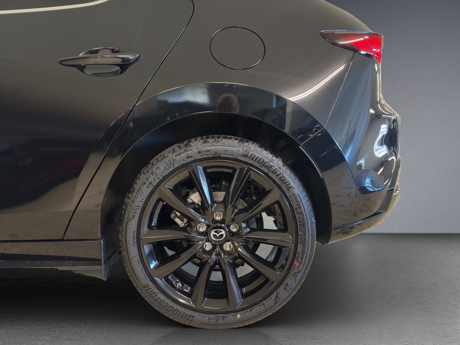 MAZDA 3 Hatchback SKYACTIV-X M Hybrid 186 Homura Automat-image-5