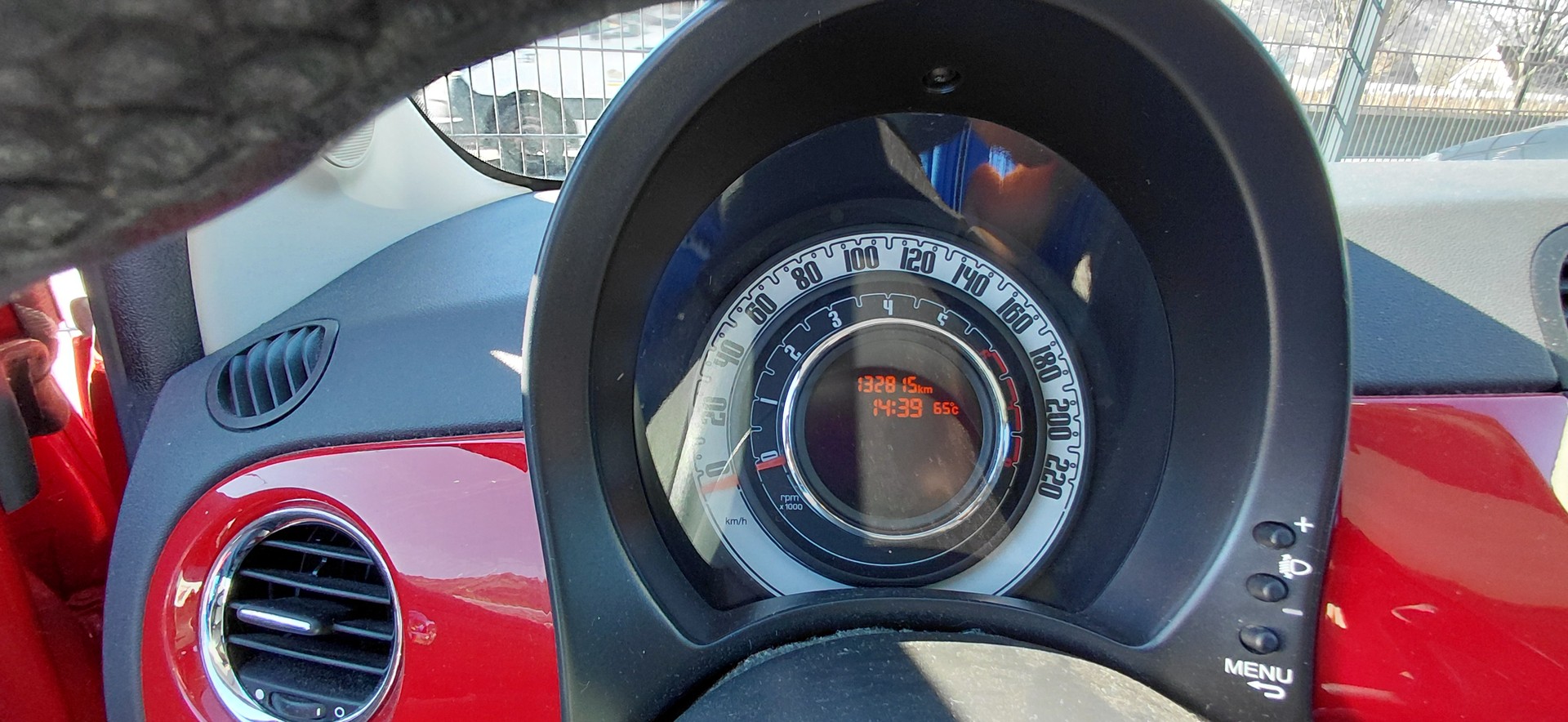 FIAT 500 0.9 Twinair Turbo Lounge-image-6