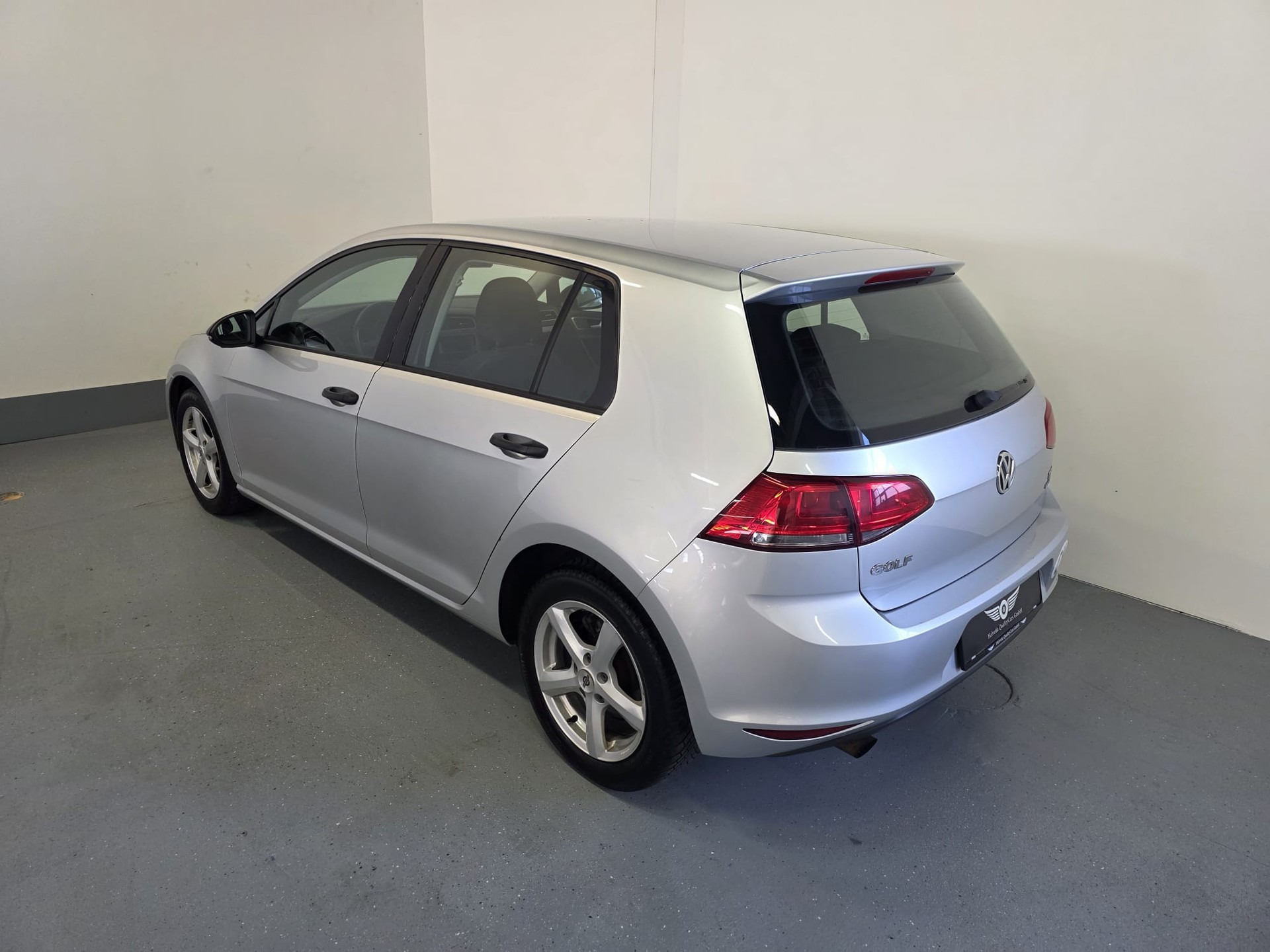 VW Golf 1.2 TSI Trendline DSG-image-8