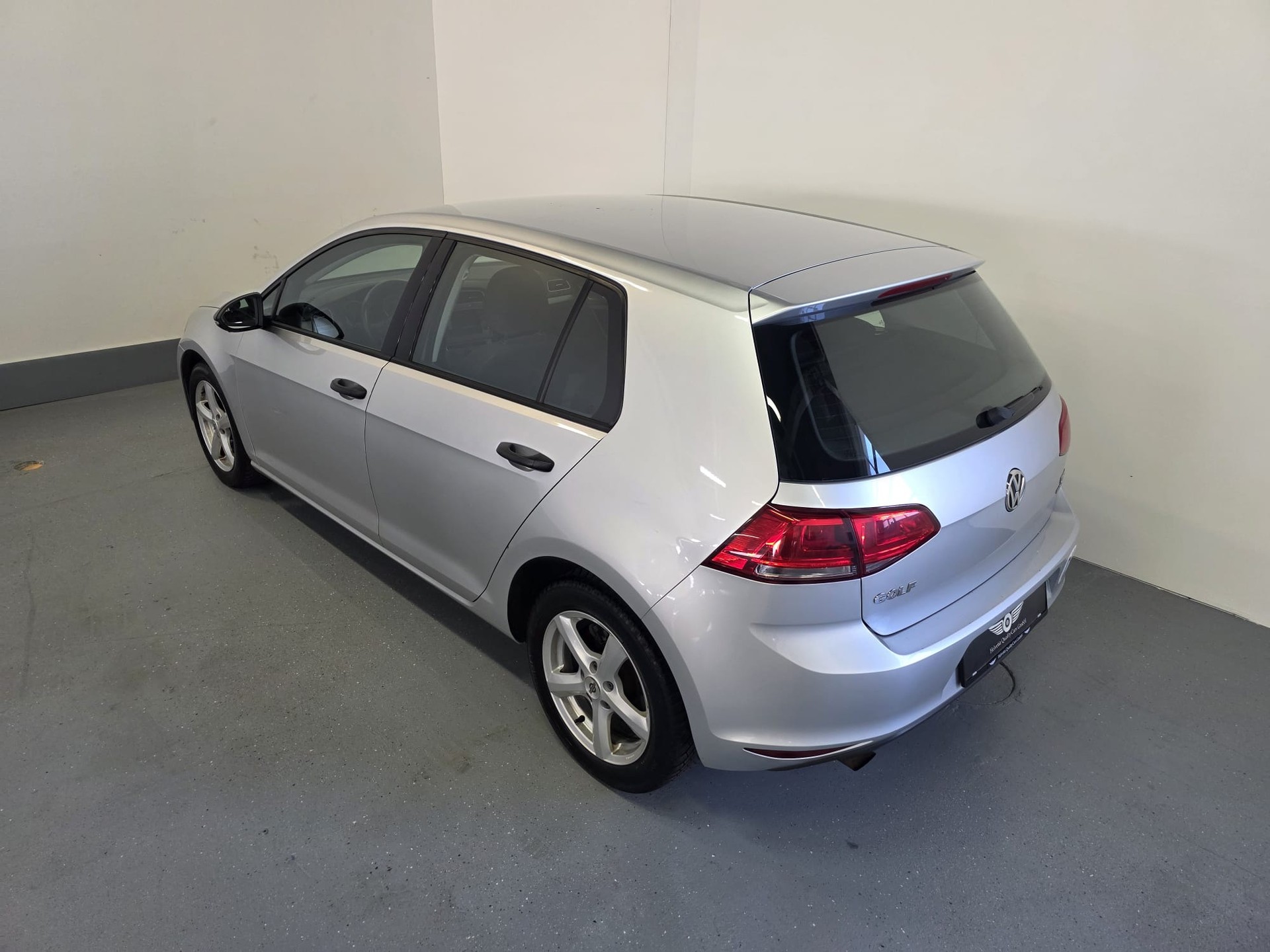 VW Golf 1.2 TSI Trendline DSG-image-7