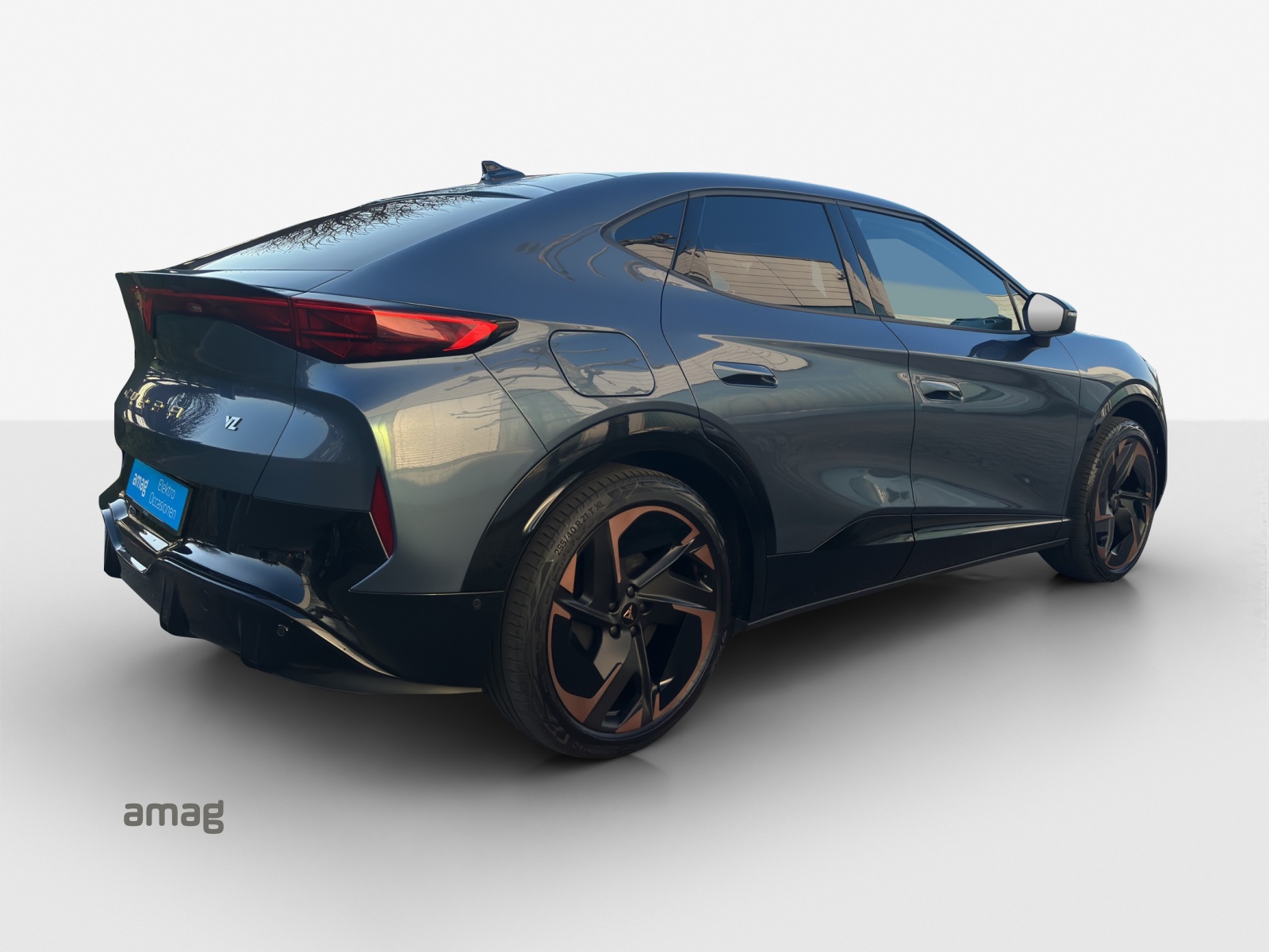 CUPRA Tavascan Type 9 77 kWh Adrenaline-image-5