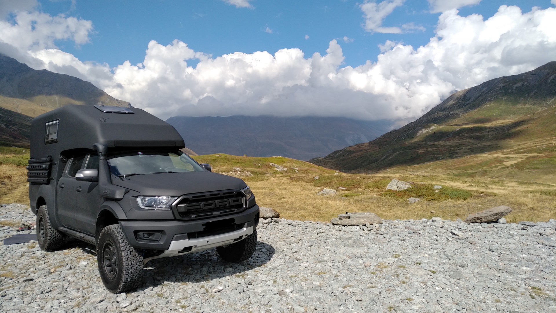 FORD Raptor-image-1