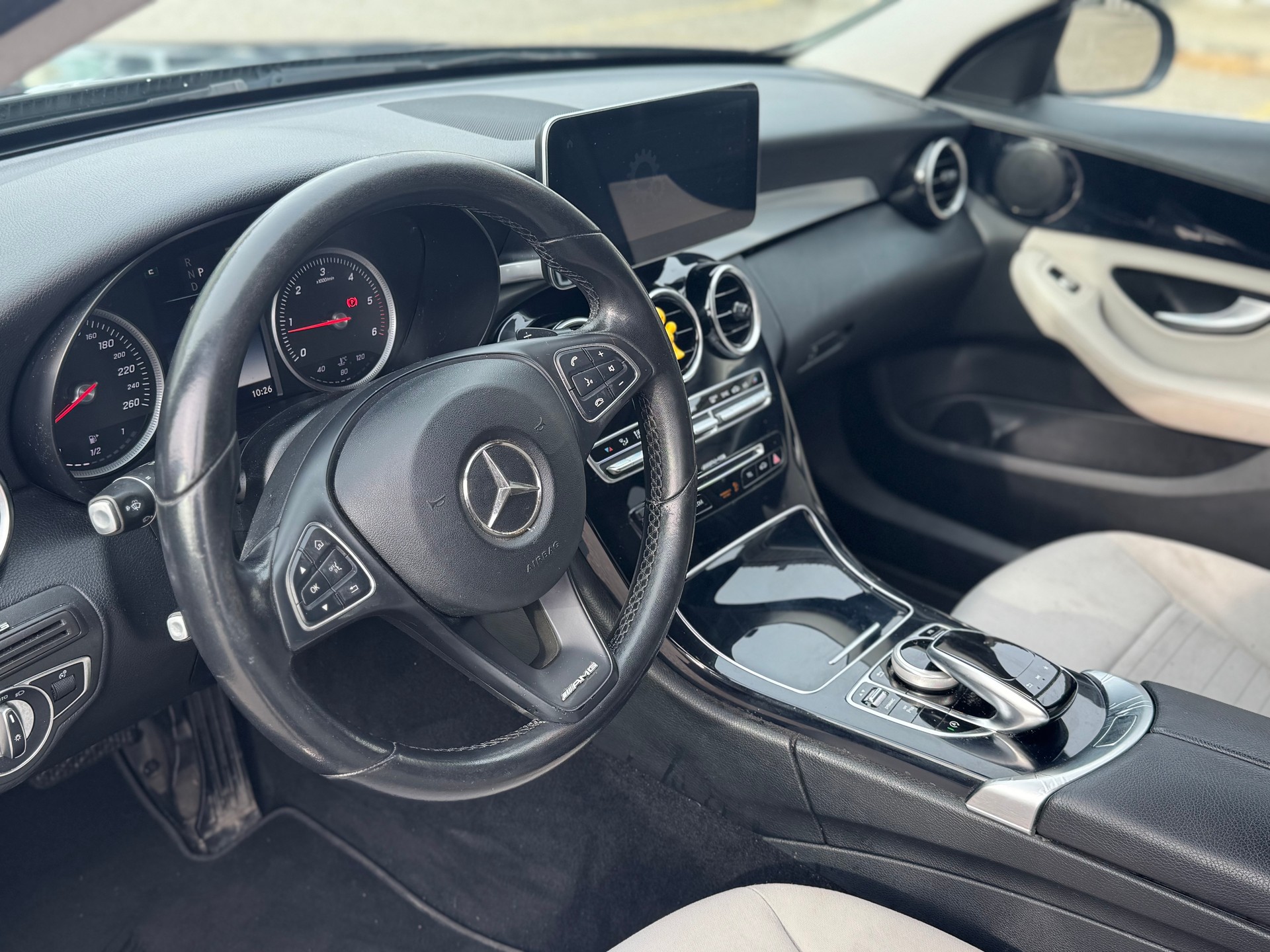 MERCEDES-BENZ C 220 d 9G-Tronic-image-10