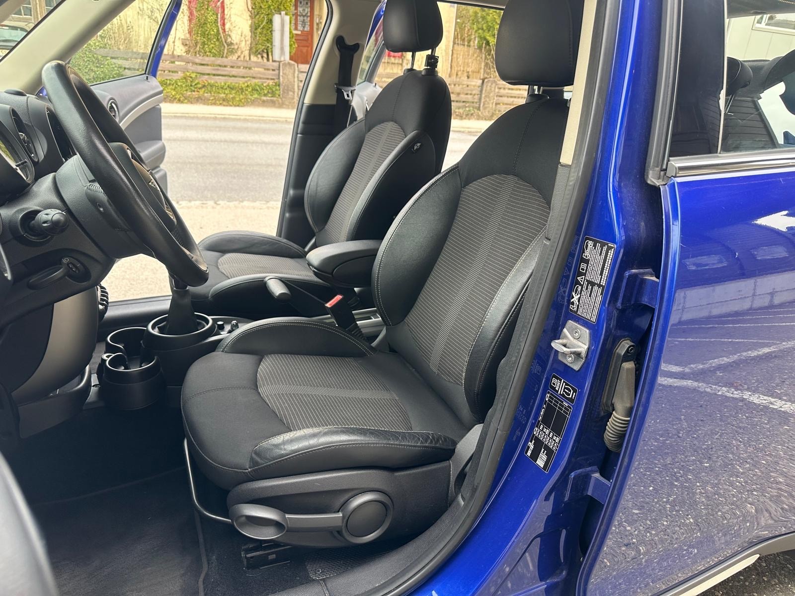 MINI Countryman Cooper ALL4-image-9