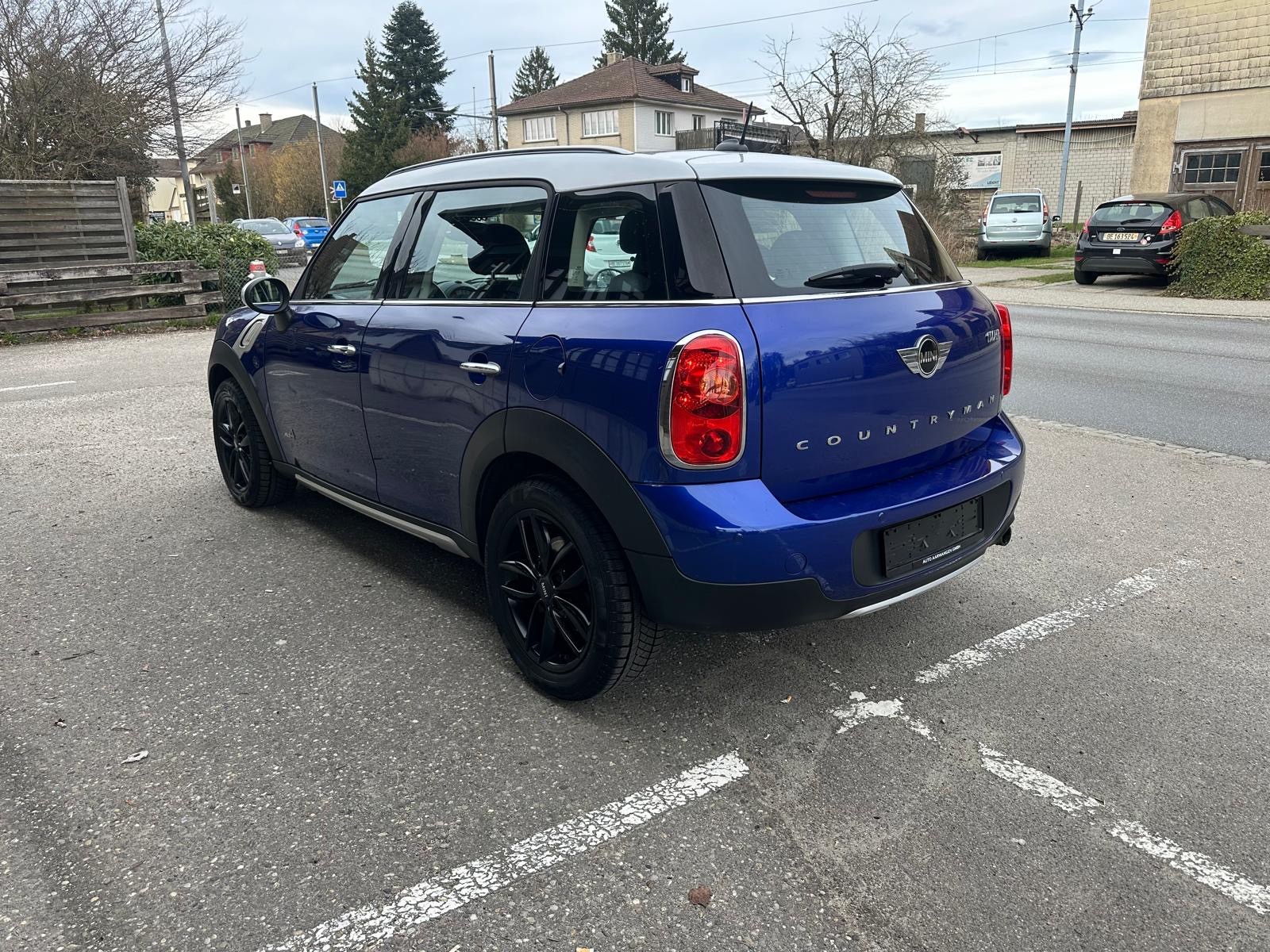 MINI Countryman Cooper ALL4-image-2