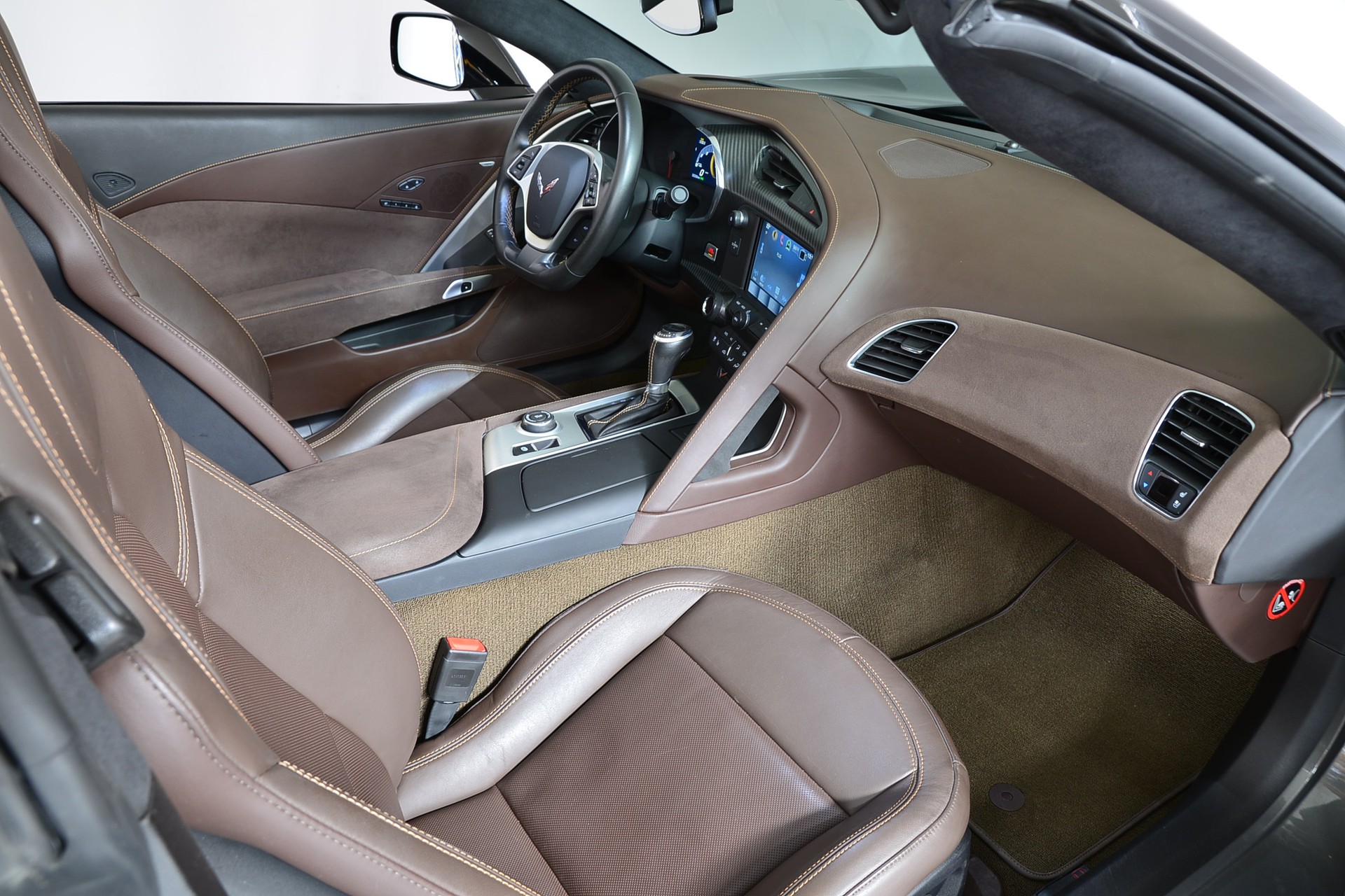 CHEVROLET Corvette Coupé Stingray 3LT Automatic-image-11