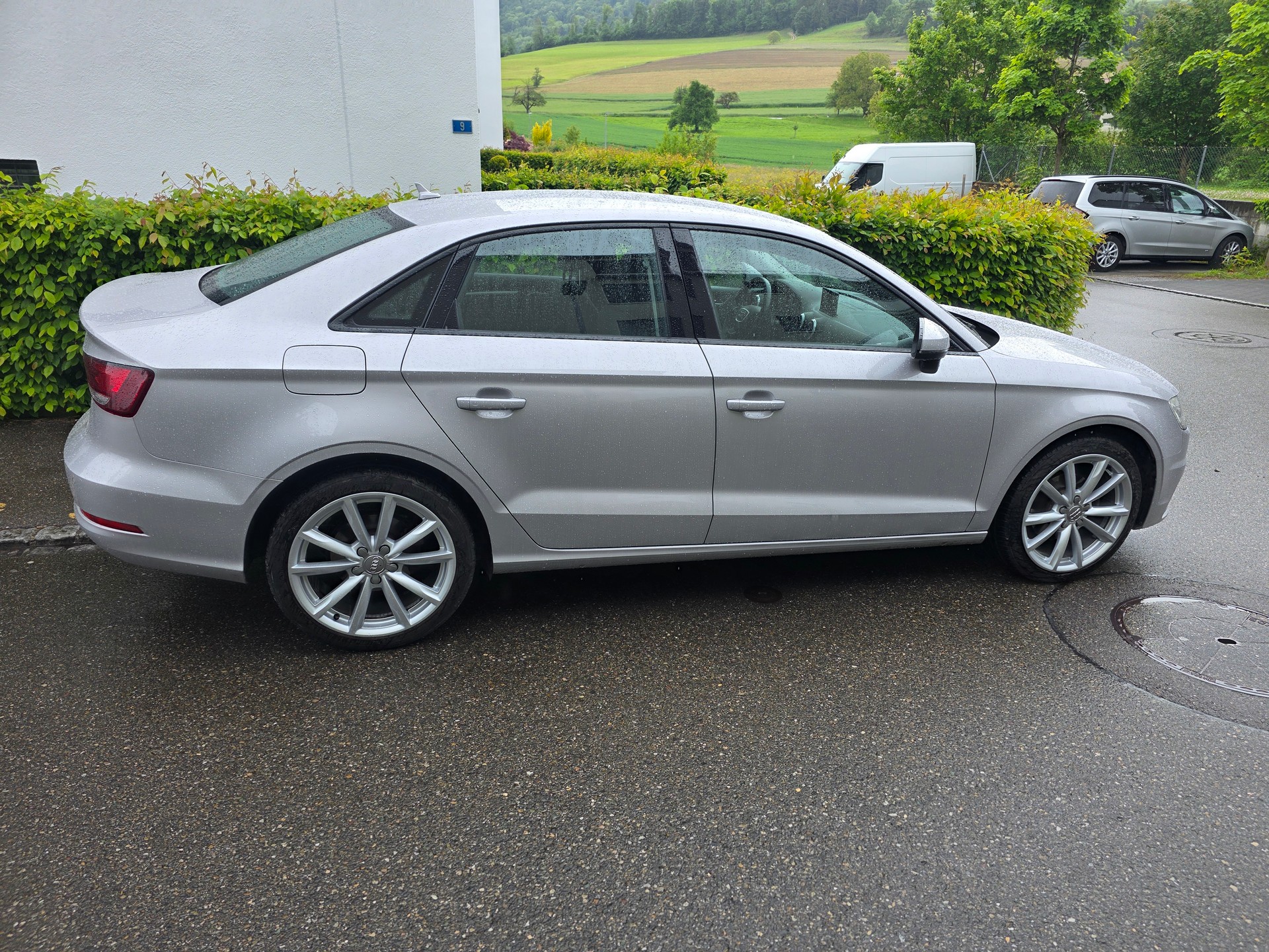 AUDI A3 Limousine 2.0 TDI Attraction-image-3