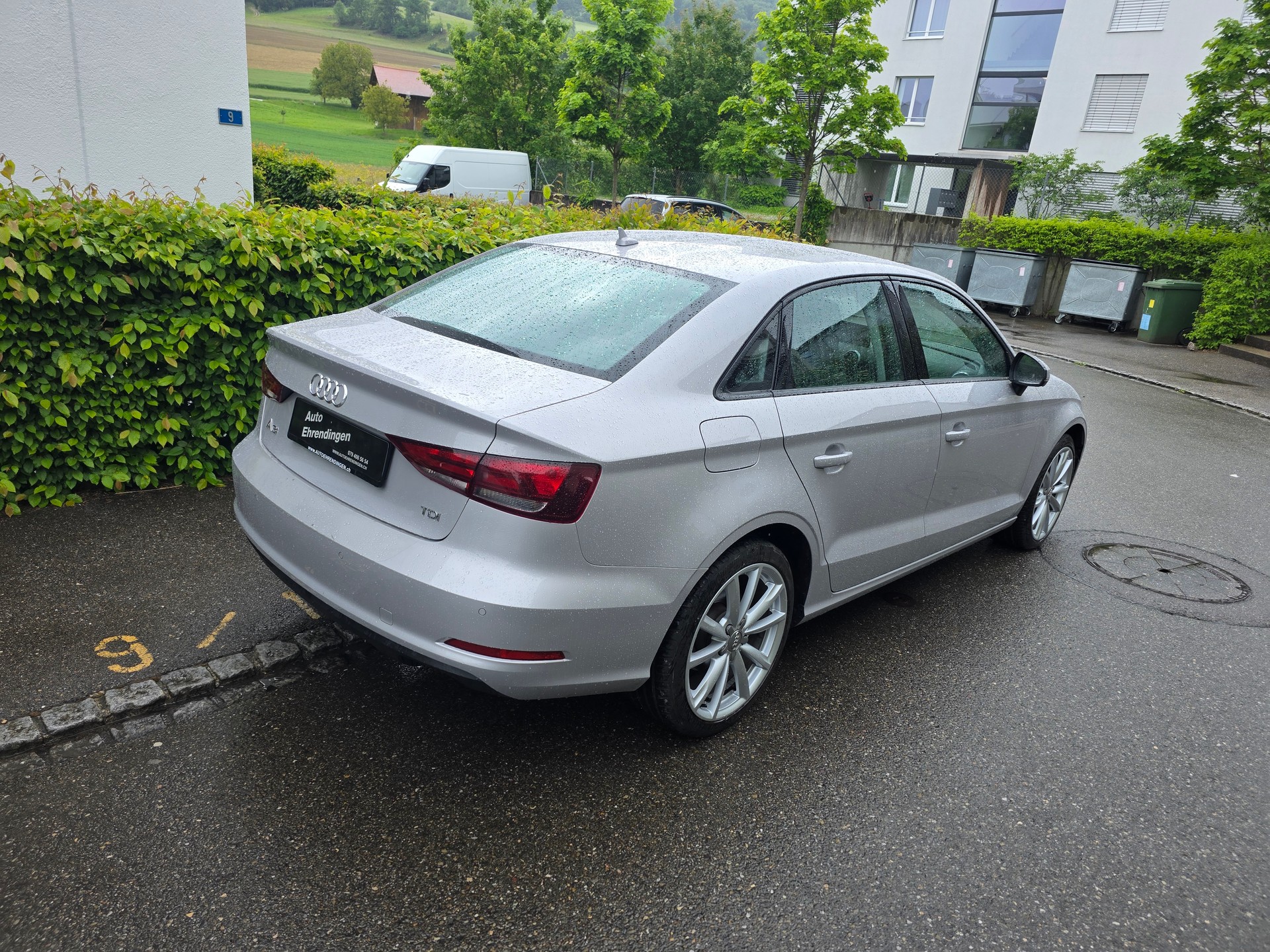 AUDI A3 Limousine 2.0 TDI Attraction-image-4