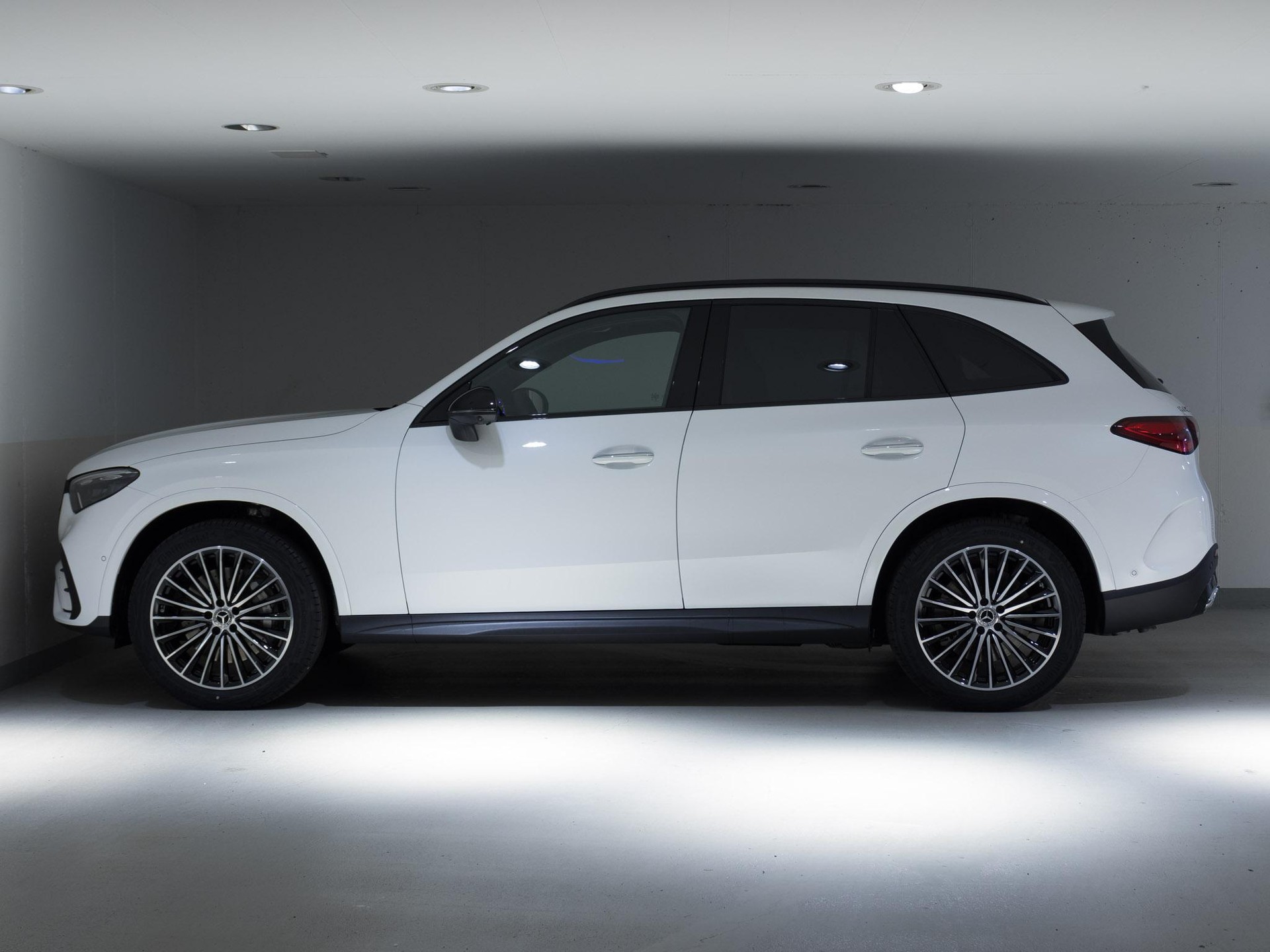 MERCEDES-BENZ GLC 450 d 4MATIC-image-5