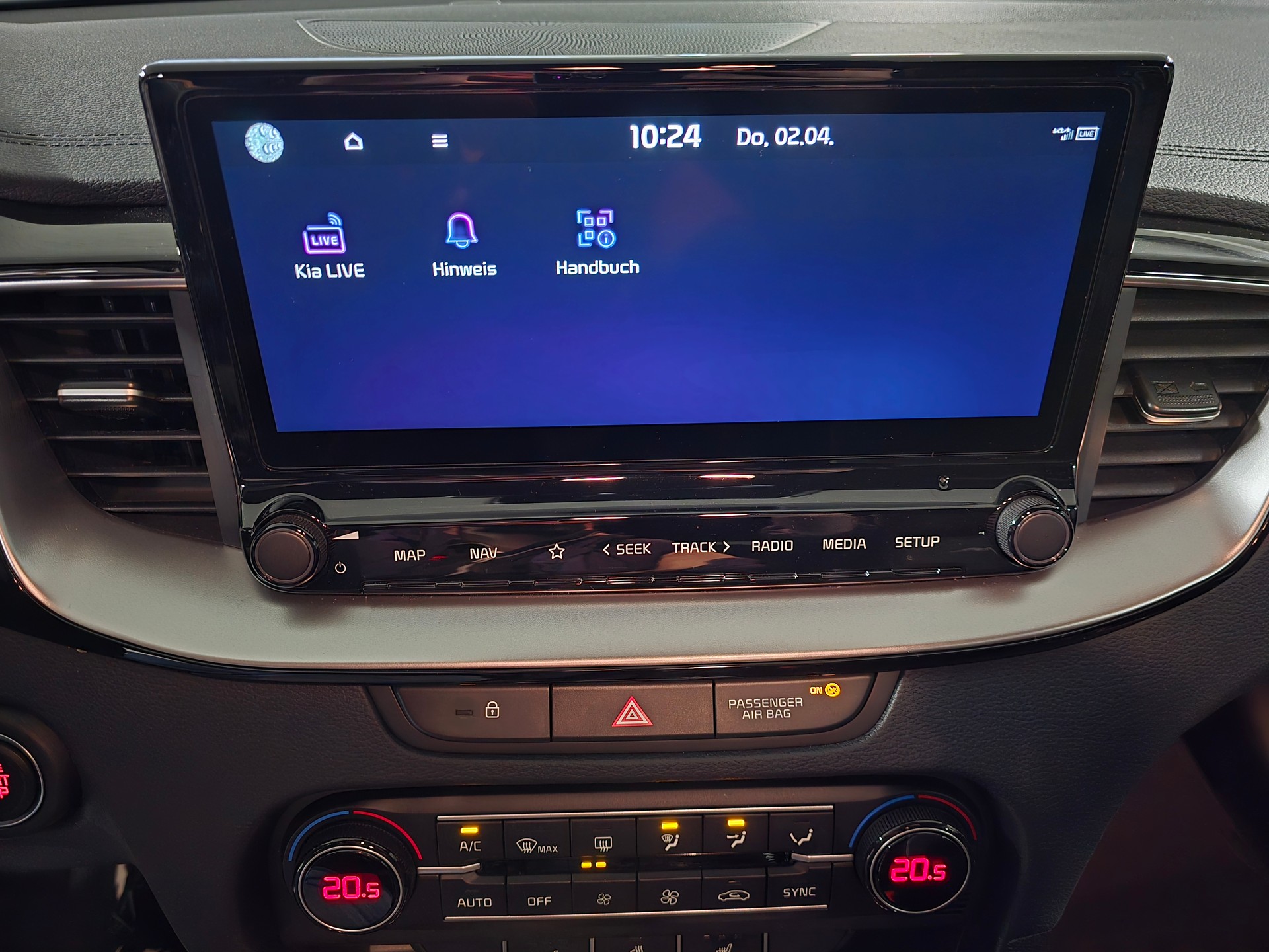 KIA ProCeed 1.5 T-GDi MHEV GT-Line DCT-image-17