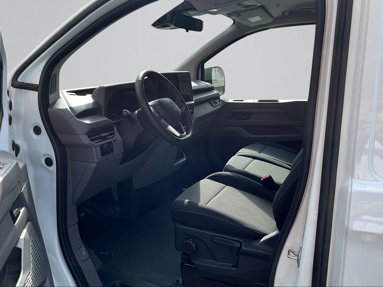 VW e-Transporter 70 kWh-image-11