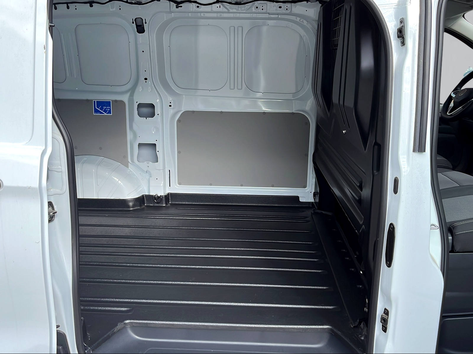 VW e-Transporter 70 kWh-image-1