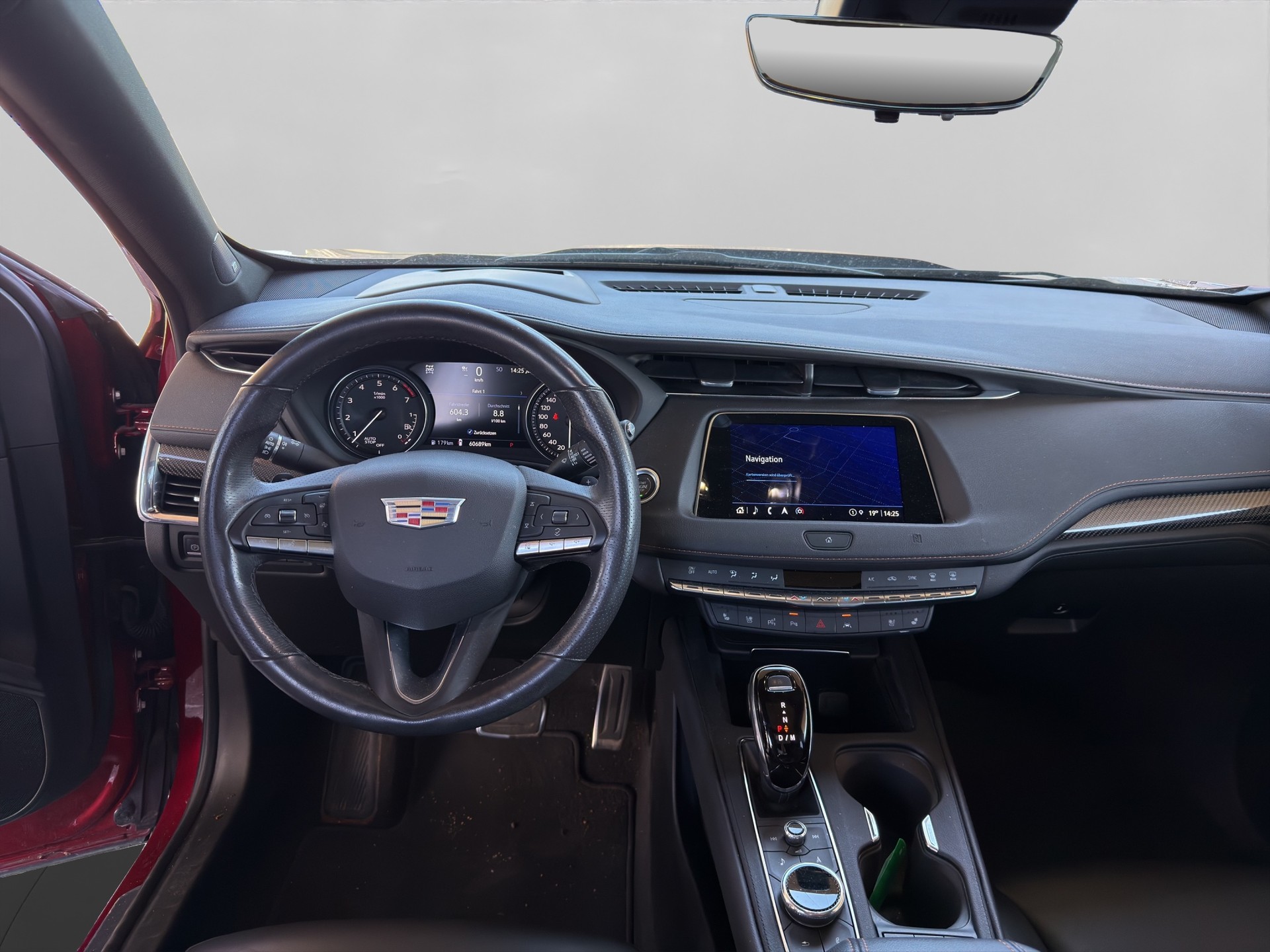 CADILLAC XT4 350T 2.0 Sport AWD Automat-image-6
