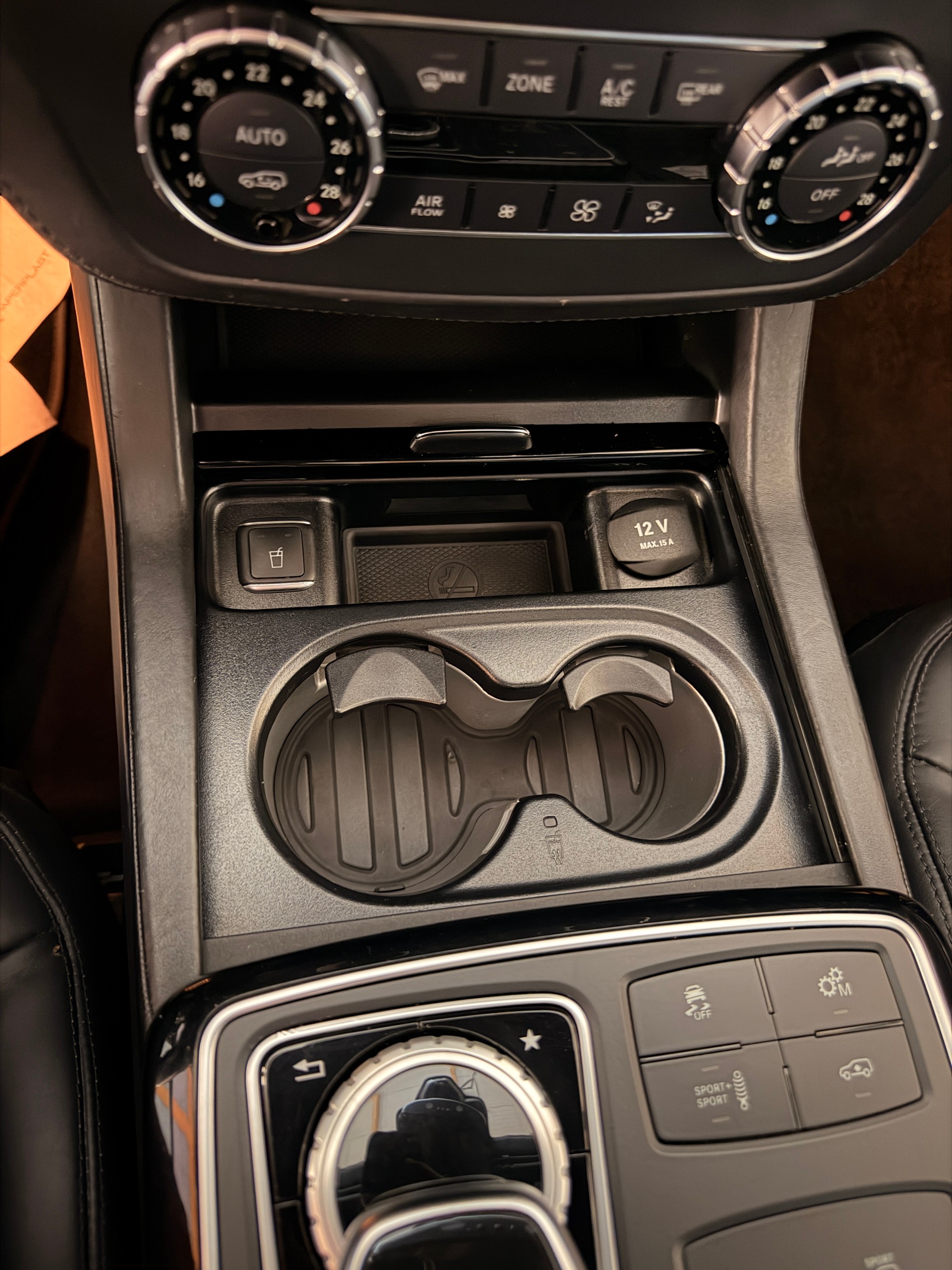 MERCEDES-BENZ GLS 63 AMG 4Matic Speedshift Plus 7G-Tronic-image-7