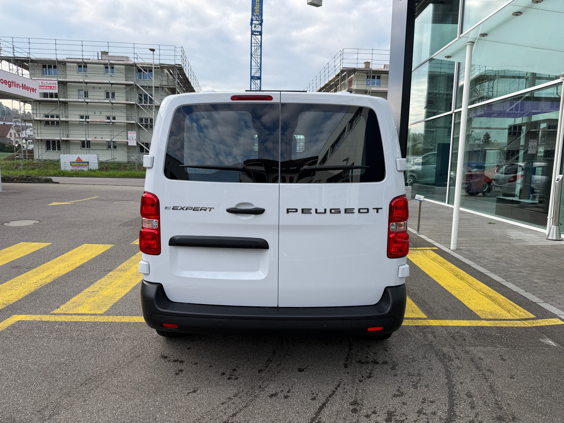 PEUGEOT Expert 75 KWh Standard-image-2