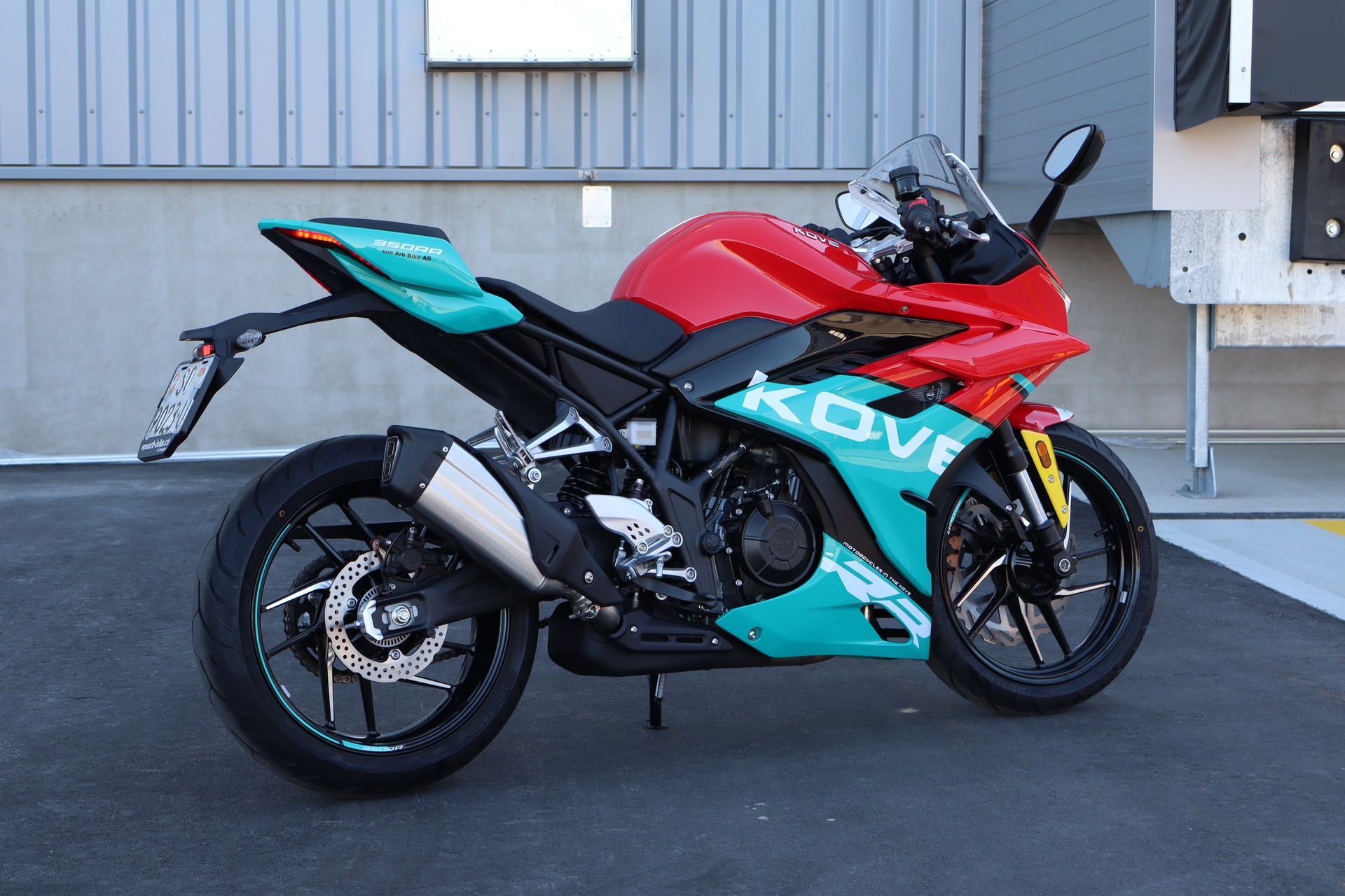 KOVE 350RR JEREZ ABS / TCS-showroom-element-2
