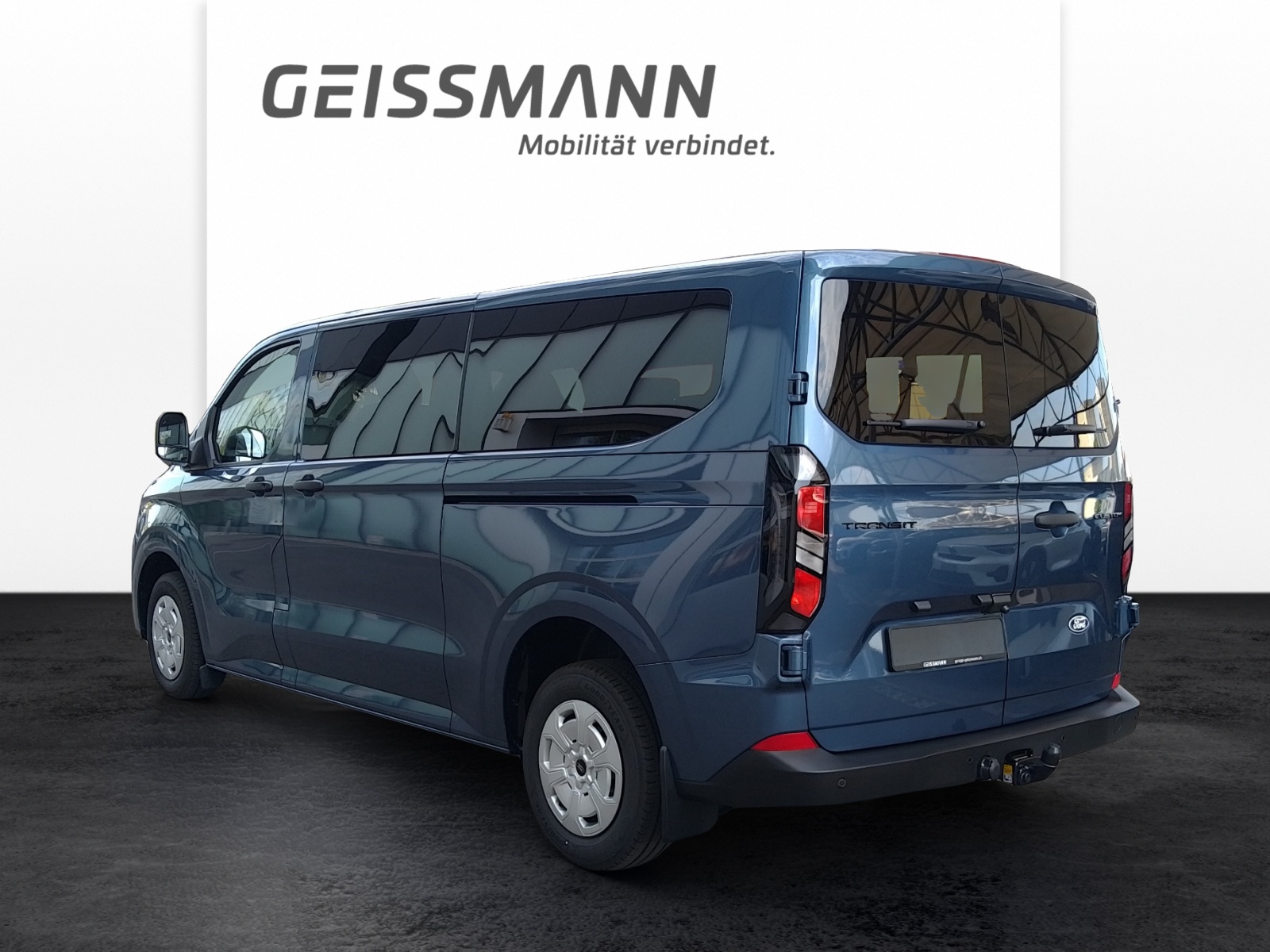 FORD Transit Custom Kombi 320 L2 2.0 EcoBlue 136 Trend L2-image-2