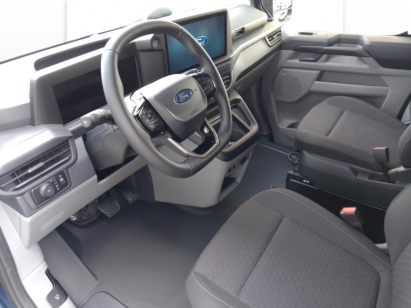 FORD Transit Custom Kombi 320 L2 2.0 EcoBlue 136 Trend L2-image-5