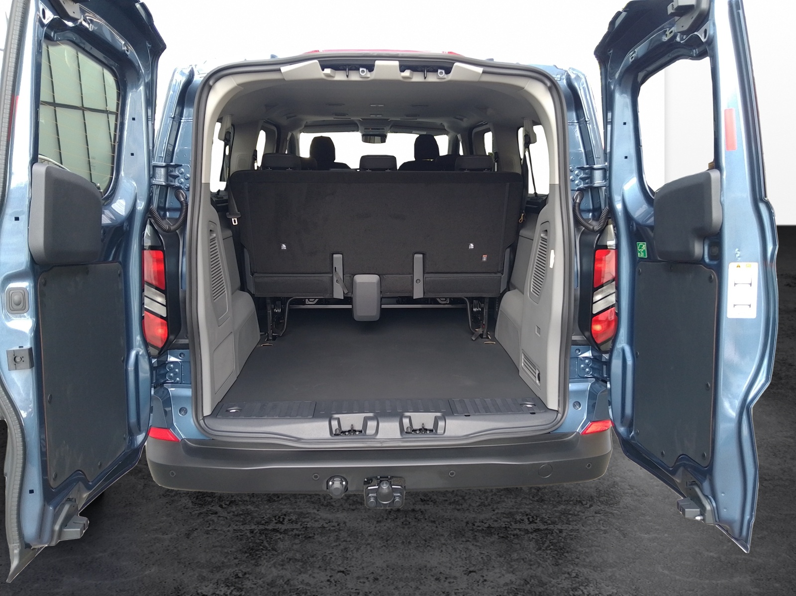 FORD Transit Custom Kombi 320 L2 2.0 EcoBlue 136 Trend L2-image-13