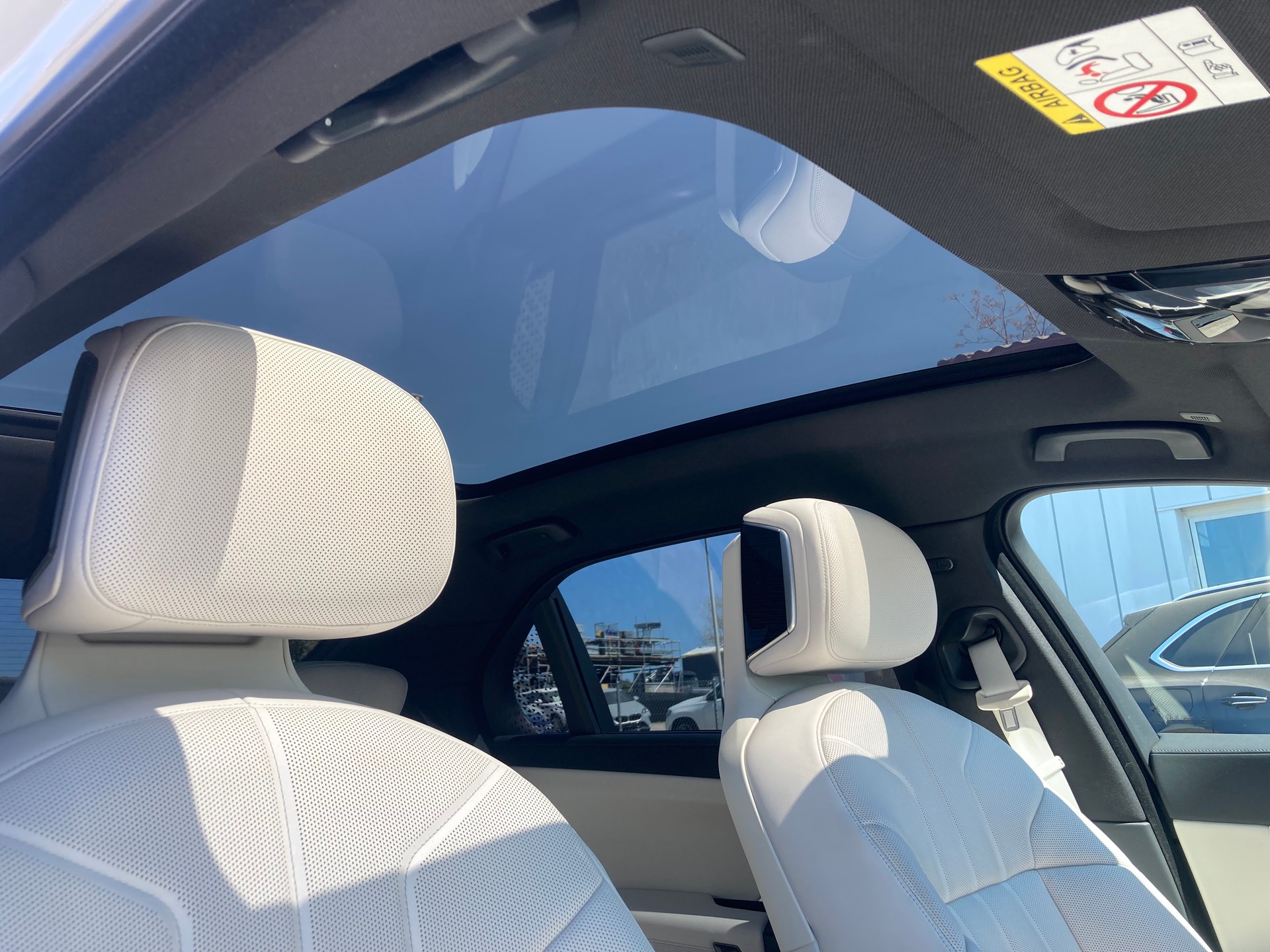 BMW 740d xDrive 48V M Sport Pro Steptronic (CH)-image-10