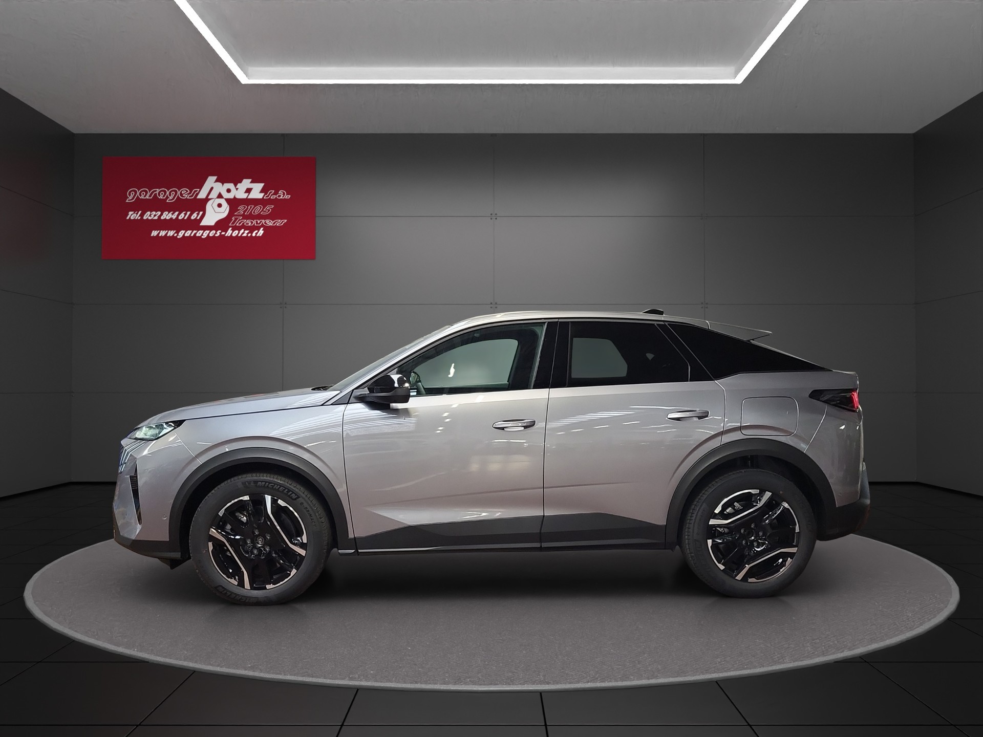 PEUGEOT 3008 1.6 PHEV Allure-image-1