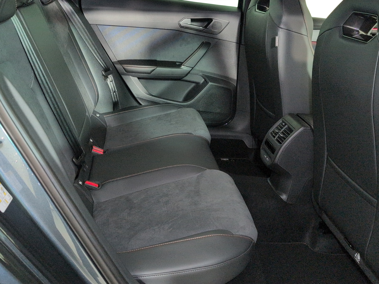 CUPRA LEON 1.5 TSI Prime Edition DSG-image-8