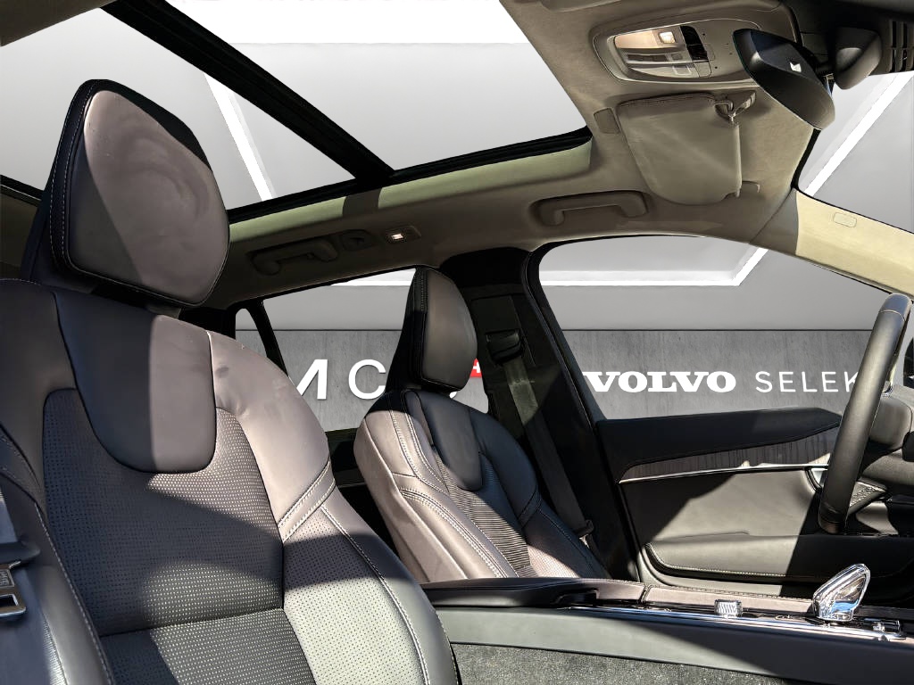 Image VOLVO XC90 XC90 T8 eAWD PluginHybrid Ultimate Dark Geartronic