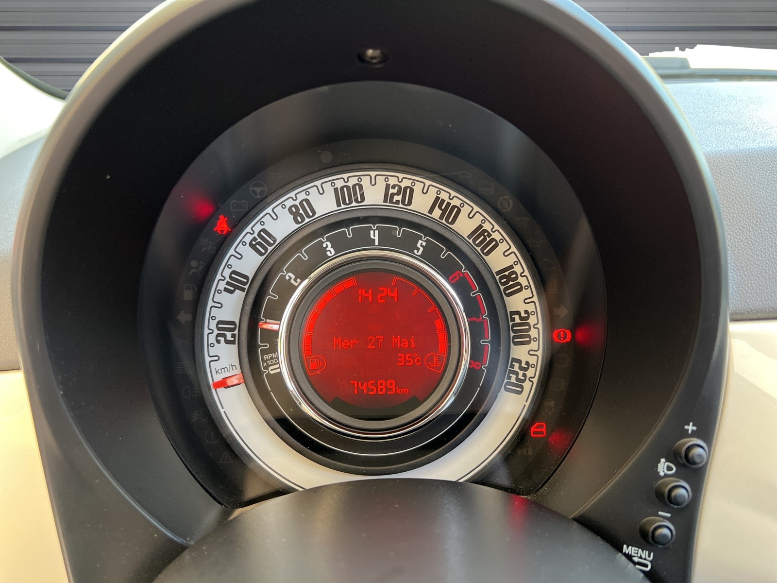 FIAT 500 0.9 Twinair Lounge-image-9
