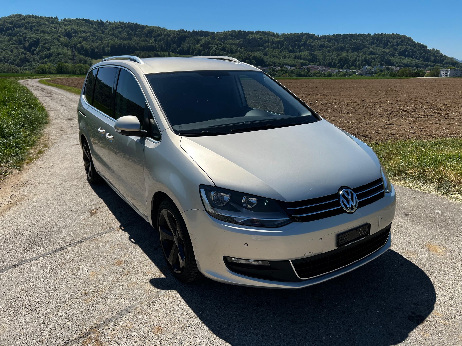 VW Sharan 2.0 TDI BlueMotion Technology Trendline-image-6