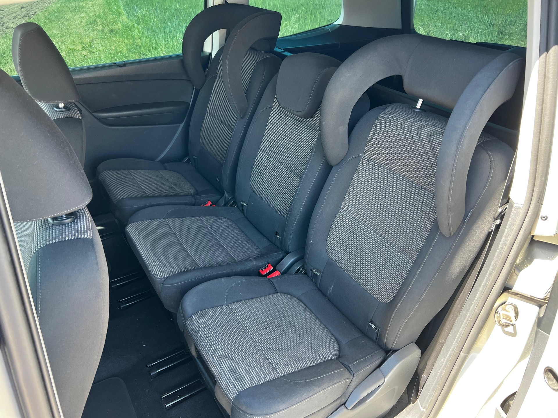 VW Sharan 2.0 TDI BlueMotion Technology Trendline-image-12
