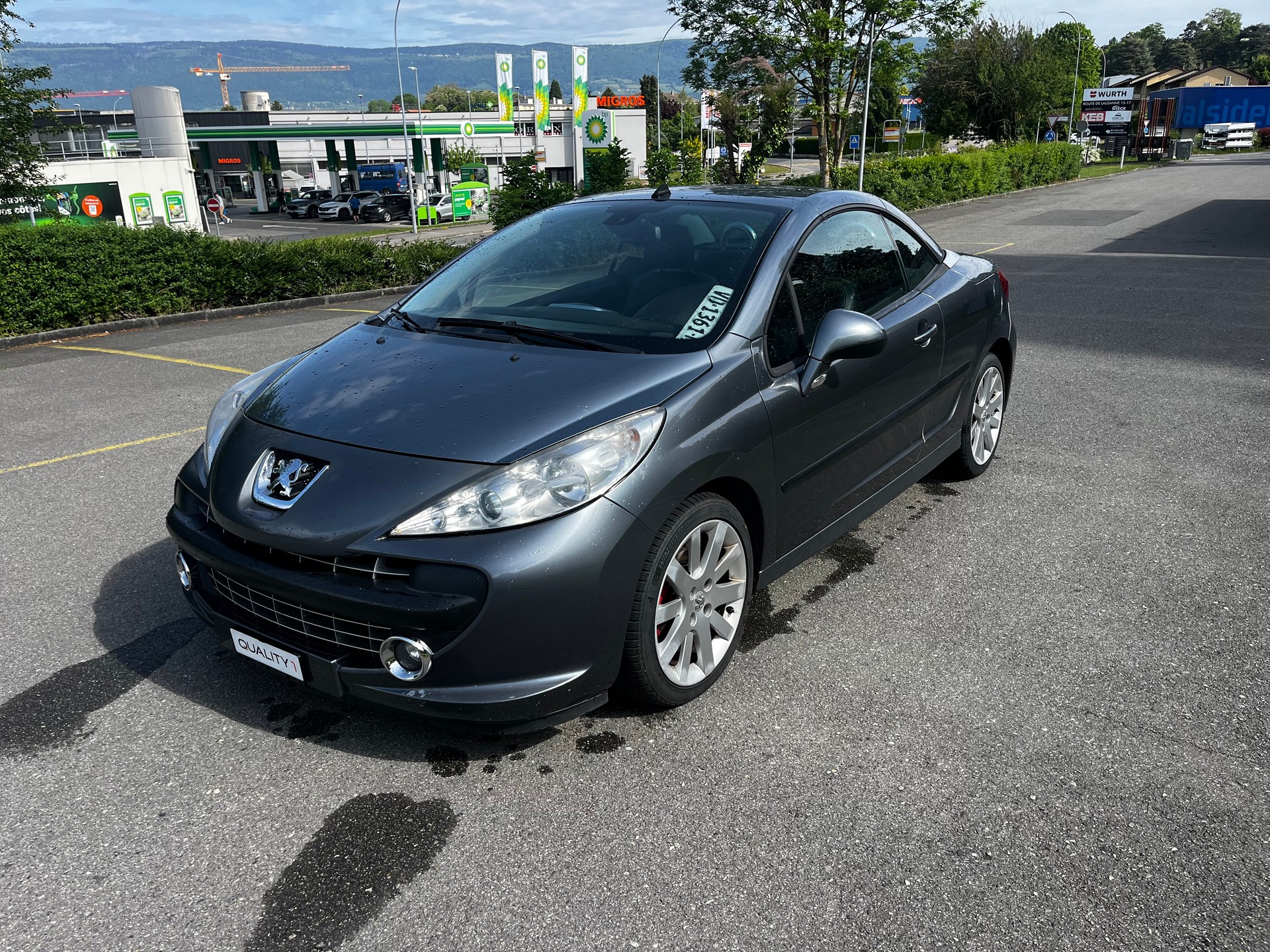PEUGEOT 207 CC 1.6 16V Turbo Sport-image-2