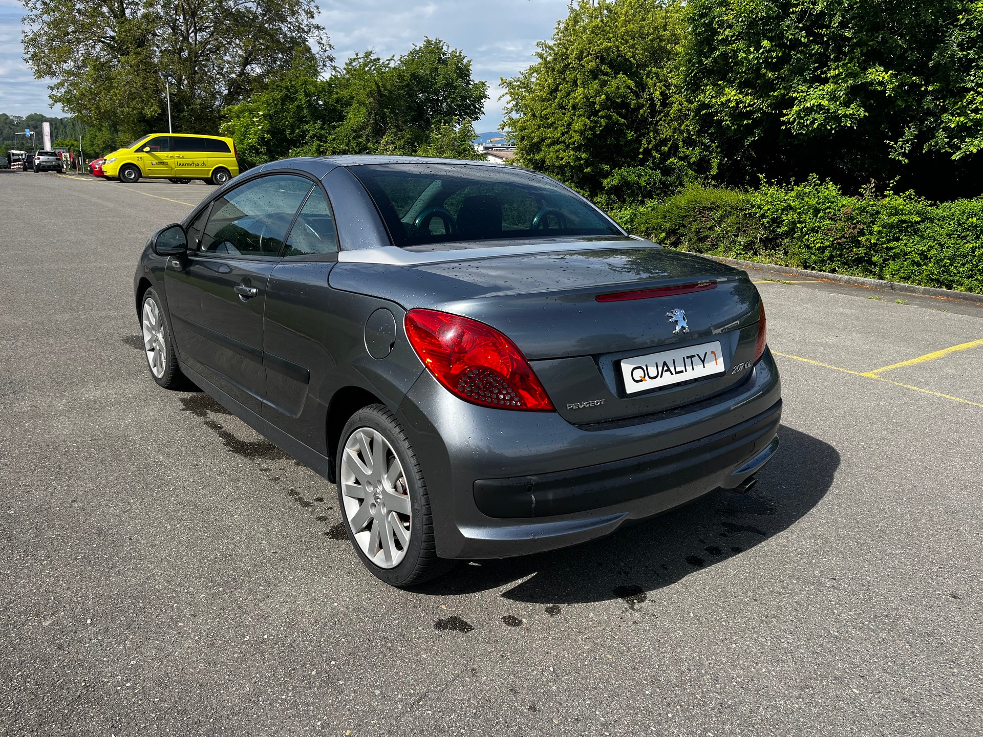 PEUGEOT 207 CC 1.6 16V Turbo Sport-image-4
