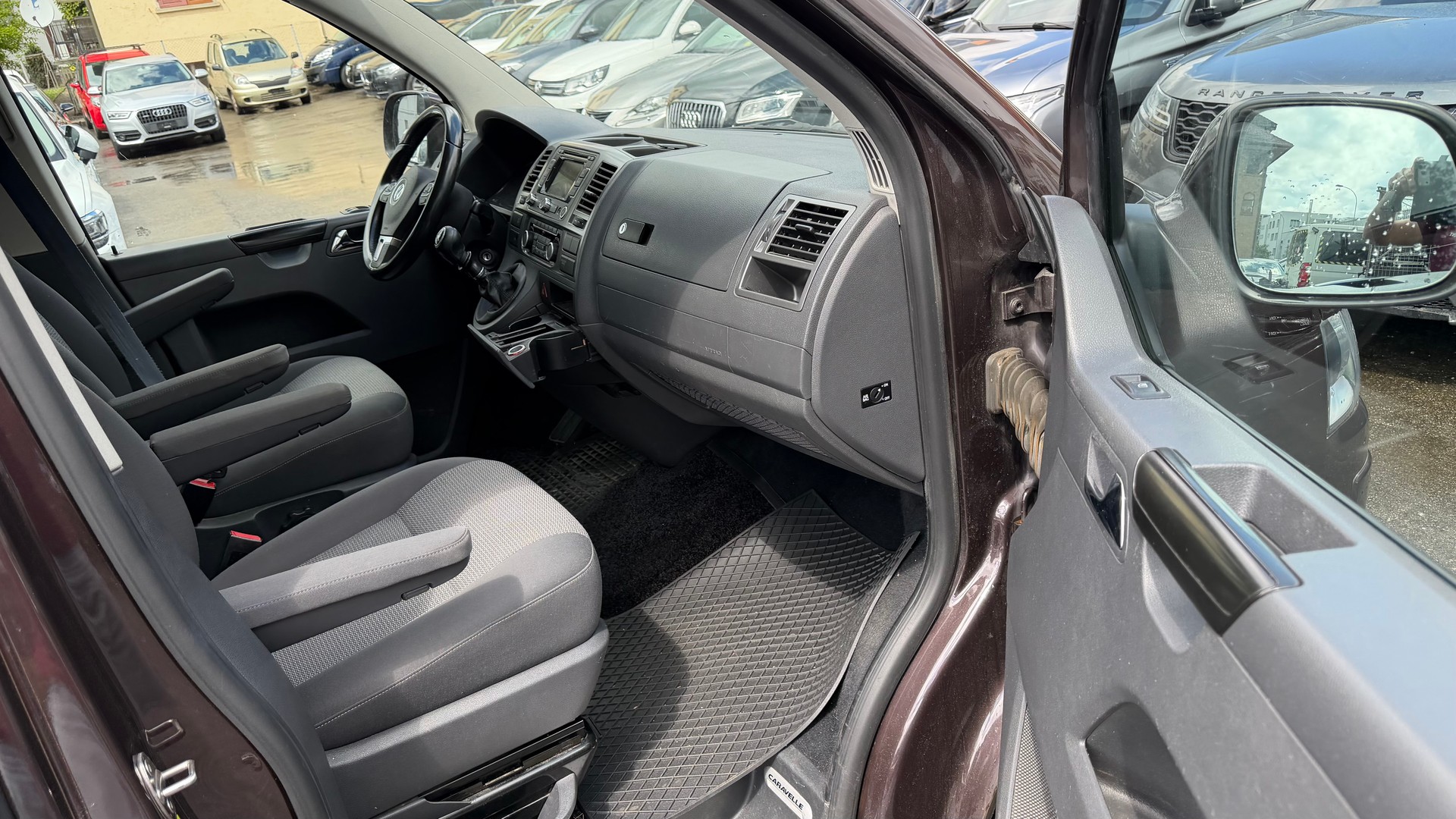 VW CARAVELLE COMFORT .LR.2.0 TDI CR-image-6