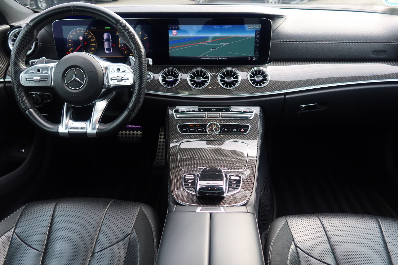 MERCEDES-BENZ CLS 53 AMG 4 Matic+ (CH)-image-11
