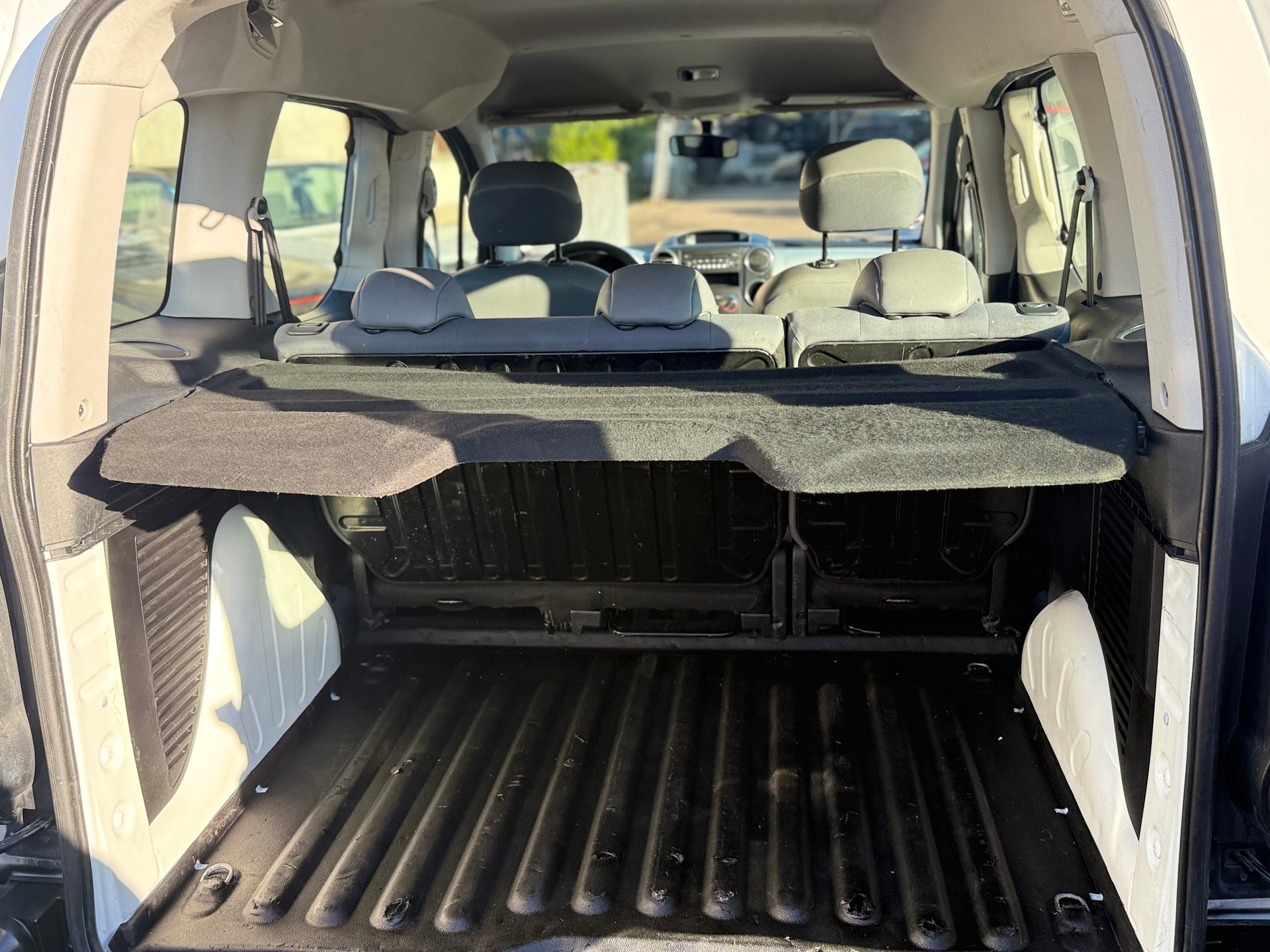CITROEN Berlingo 1.6 HDi Tonic-image-6