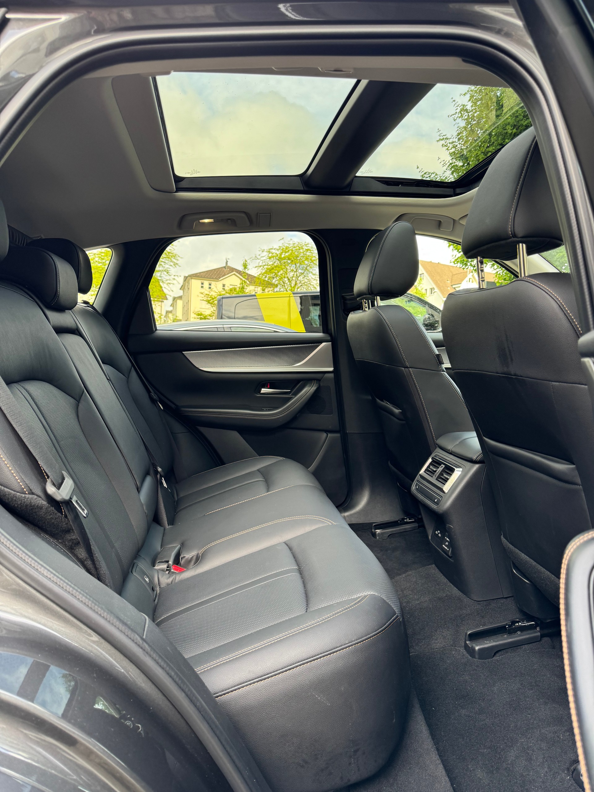 MAZDA 2.5 PHEV Homura-image-8