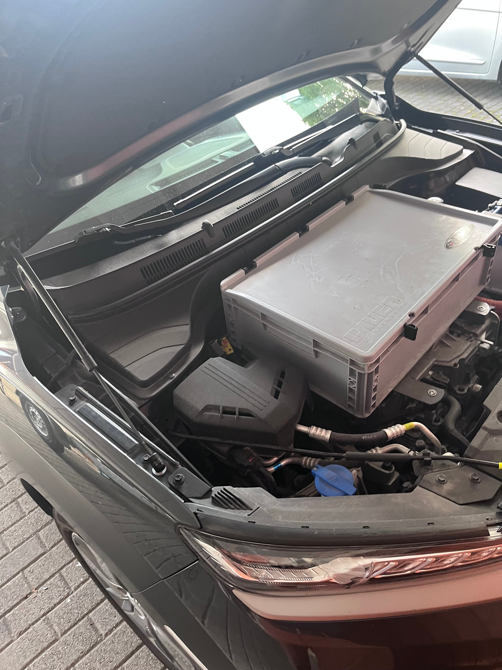 HYUNDAI Electric Vertex-image-7