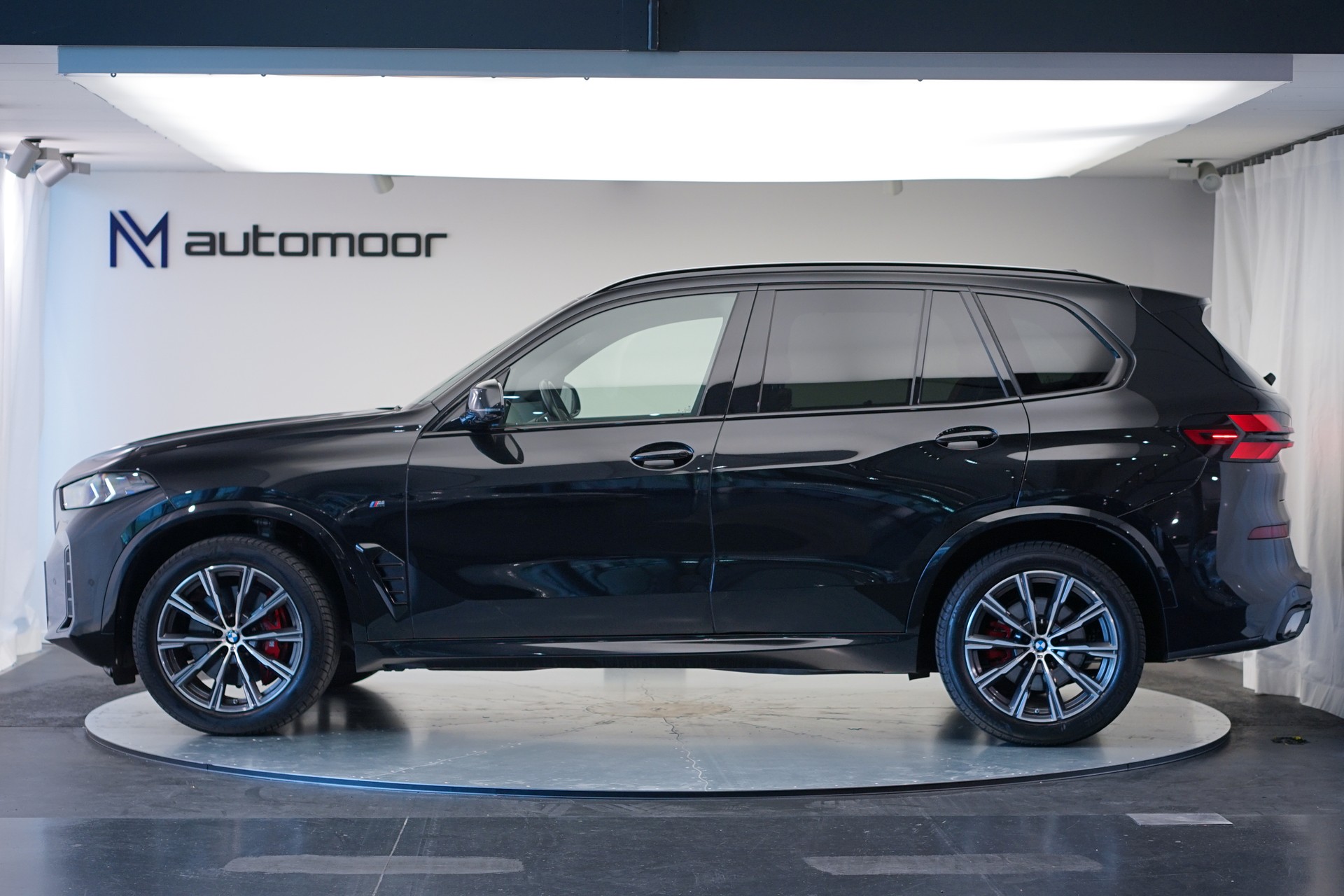 BMW X5 xDrive 48V 40d M Sport Pro Steptronic *7 Sitze* *CH-Fahrzeug*-image-8