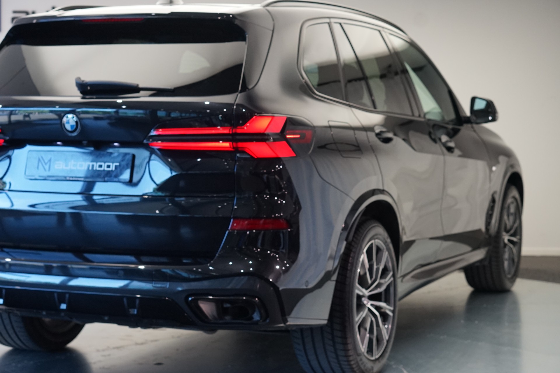 BMW X5 xDrive 48V 40d M Sport Pro Steptronic *7 Sitze* *CH-Fahrzeug*-image-43