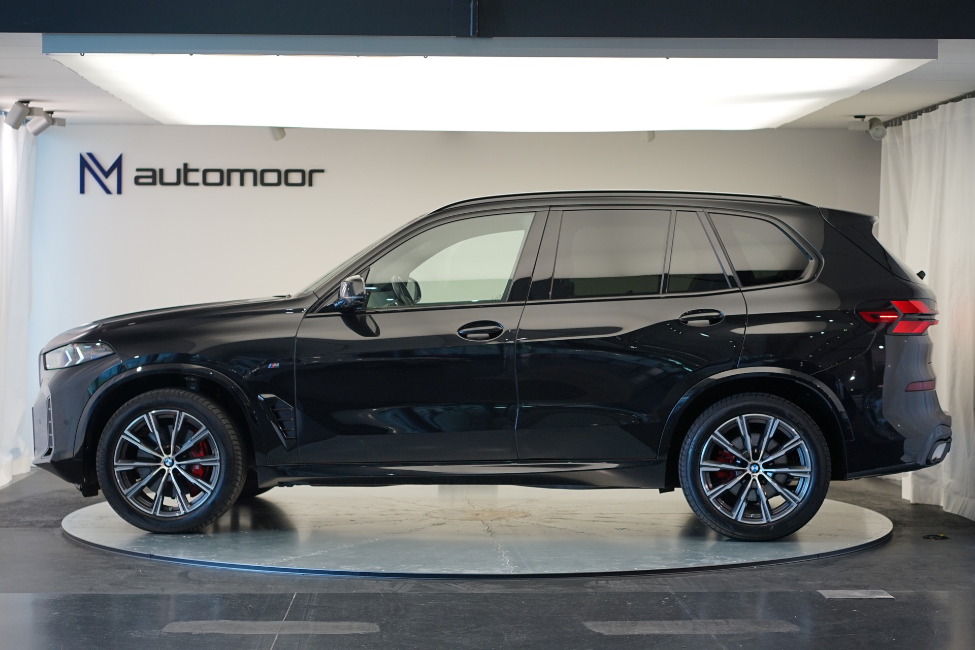 BMW X5 xDrive 48V 40d M Sport Pro Steptronic *7 Sitze* *CH-Fahrzeug*-image-7