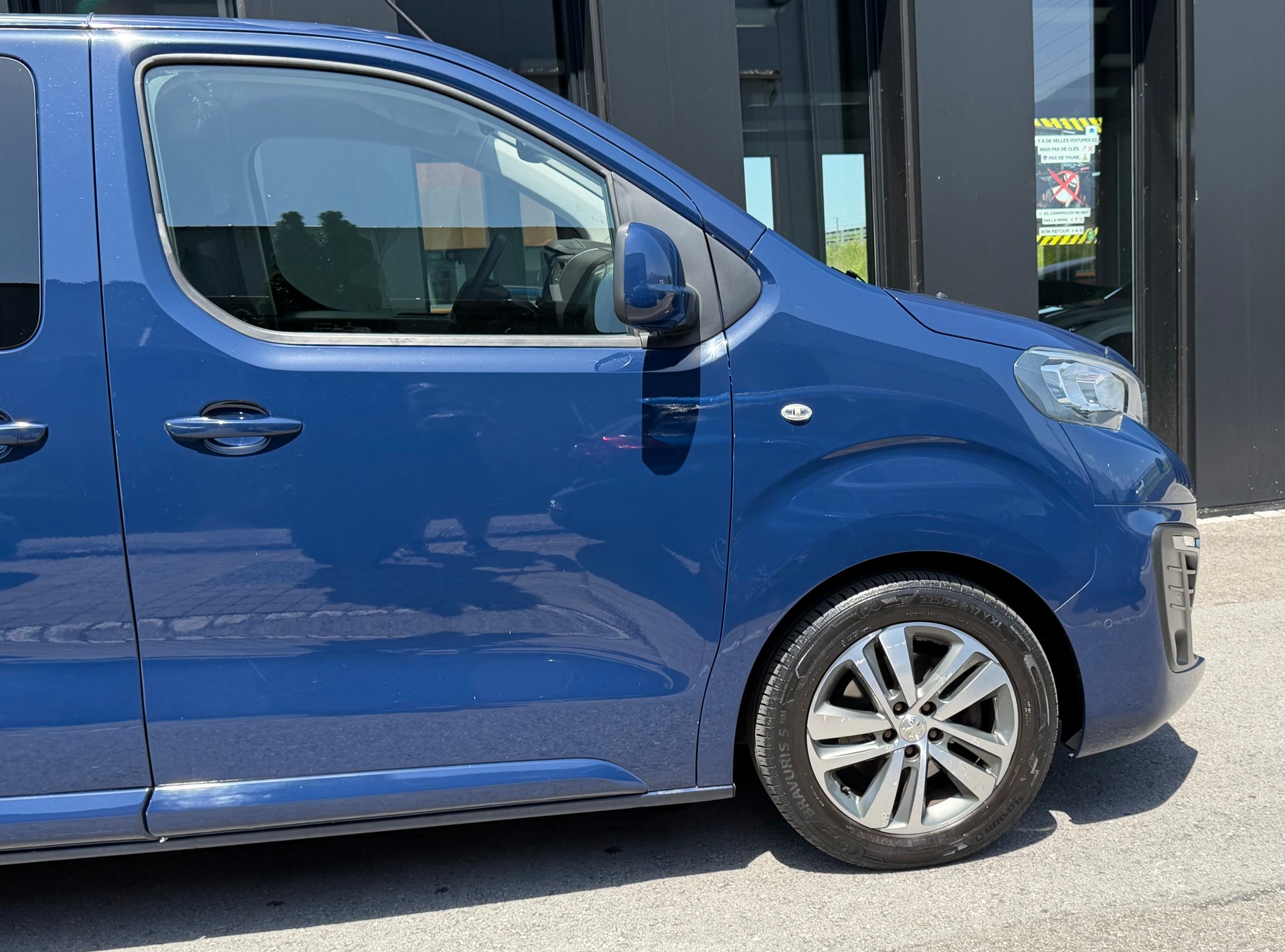 PEUGEOT Traveller 1.6 BlueHDi Active ♦️NEUER DPF*Ab MFK & Service♦️-image-11