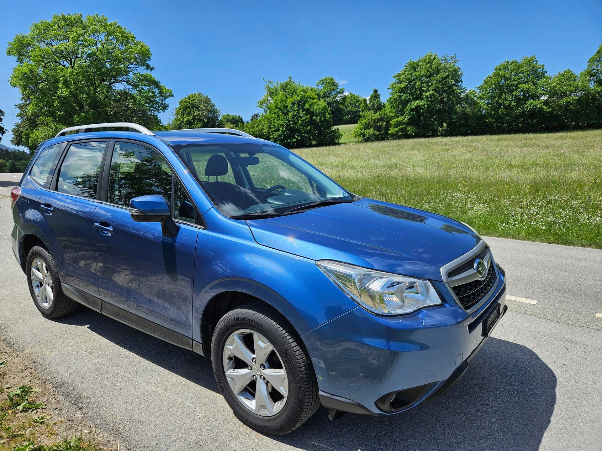 SUBARU Forester 2.0i Swiss Lineartronic-image-1