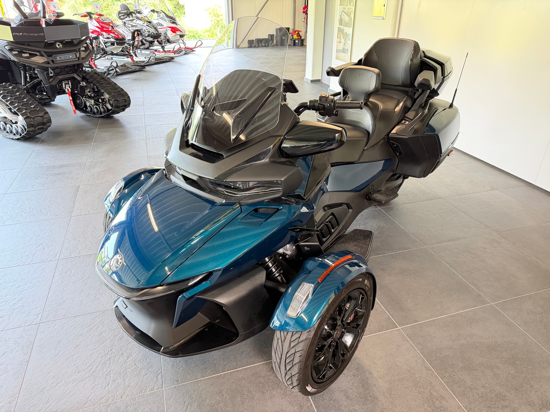 CAN-AM Spyder RT-LTD Dark Edition SE6-image-7