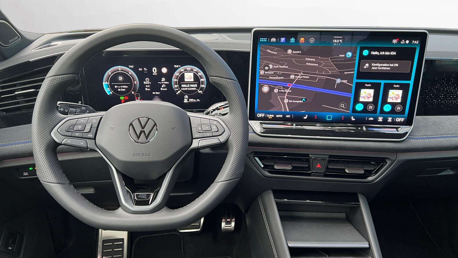 VW Tiguan R-Line 2.0TDI 193PS 4Motion DSG-image-5